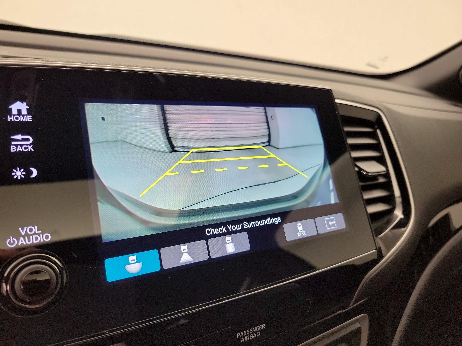 Thumbnail: 2021 Honda Pilot - 15