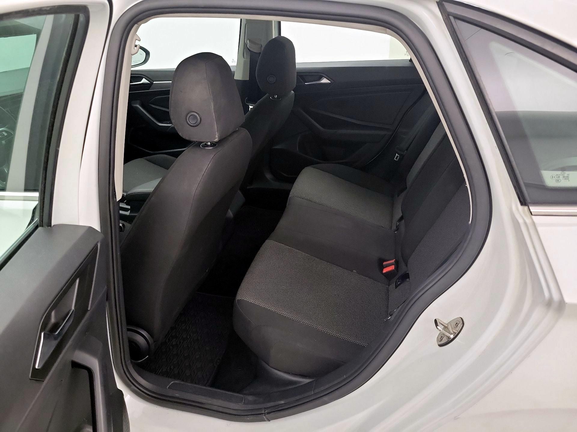 Thumbnail: 2019 Volkswagen Jetta - 19