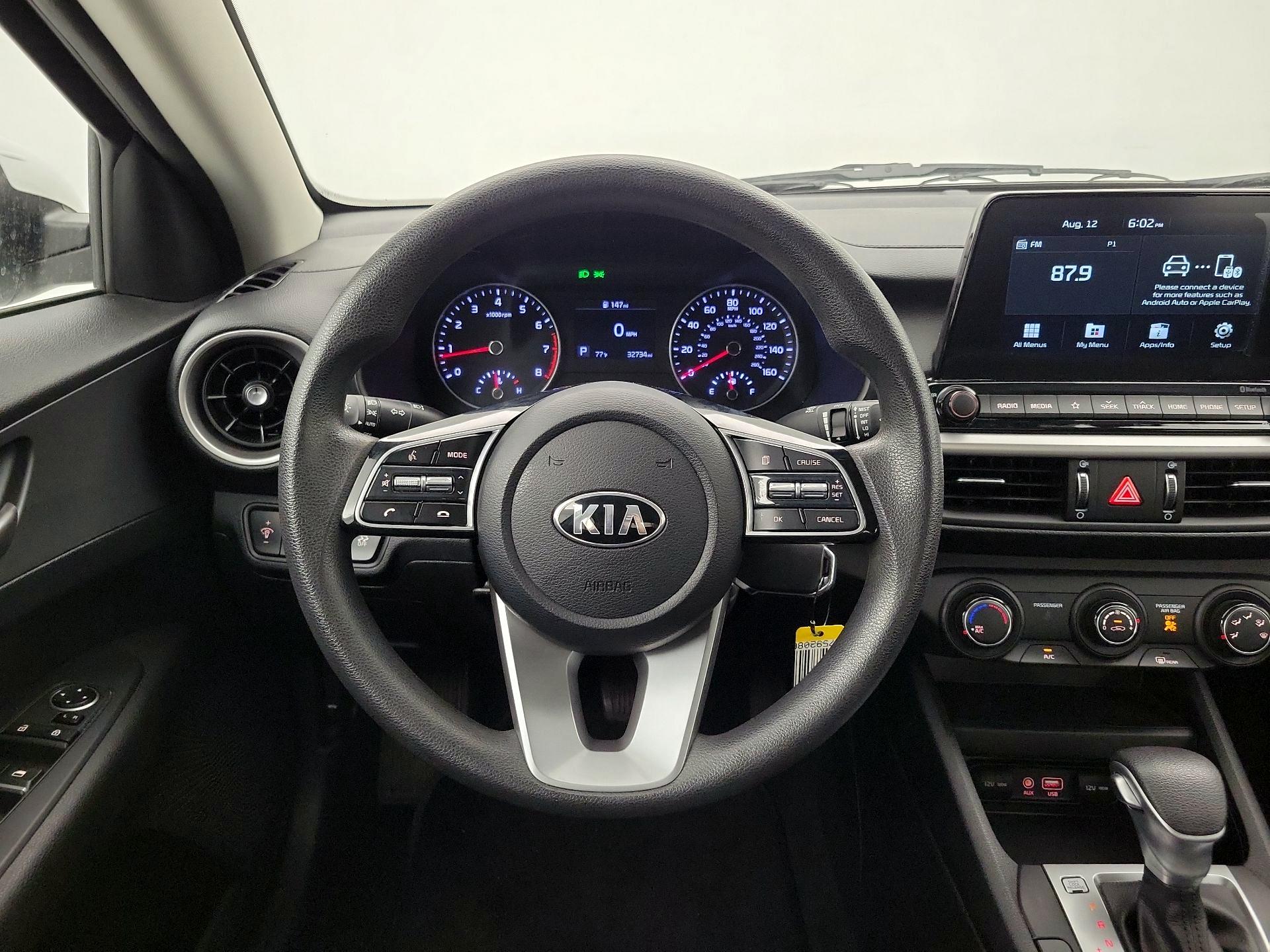 Thumbnail: 2021 Kia Forte - 10