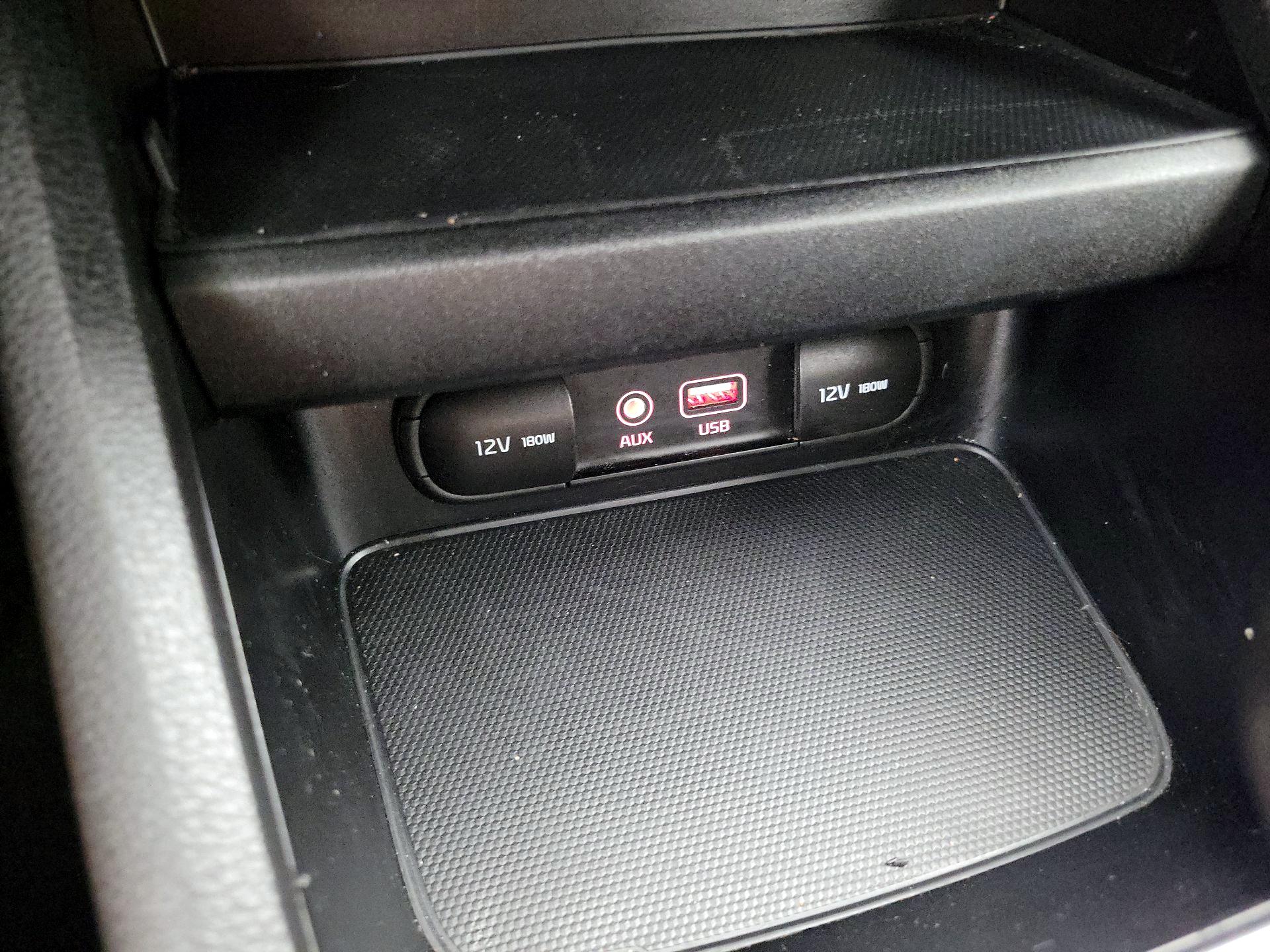 Thumbnail: 2021 Kia Forte - 18