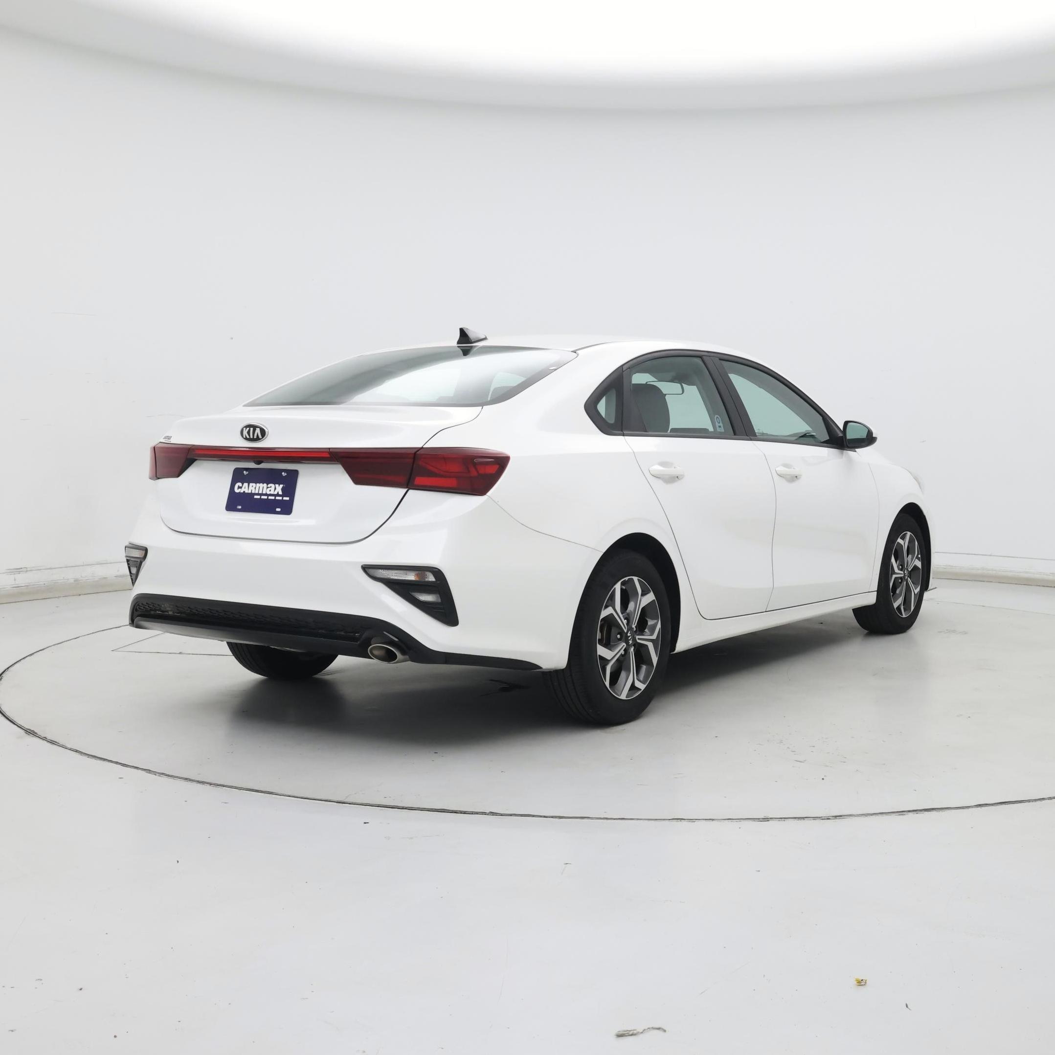 Thumbnail: 2021 Kia Forte - 8