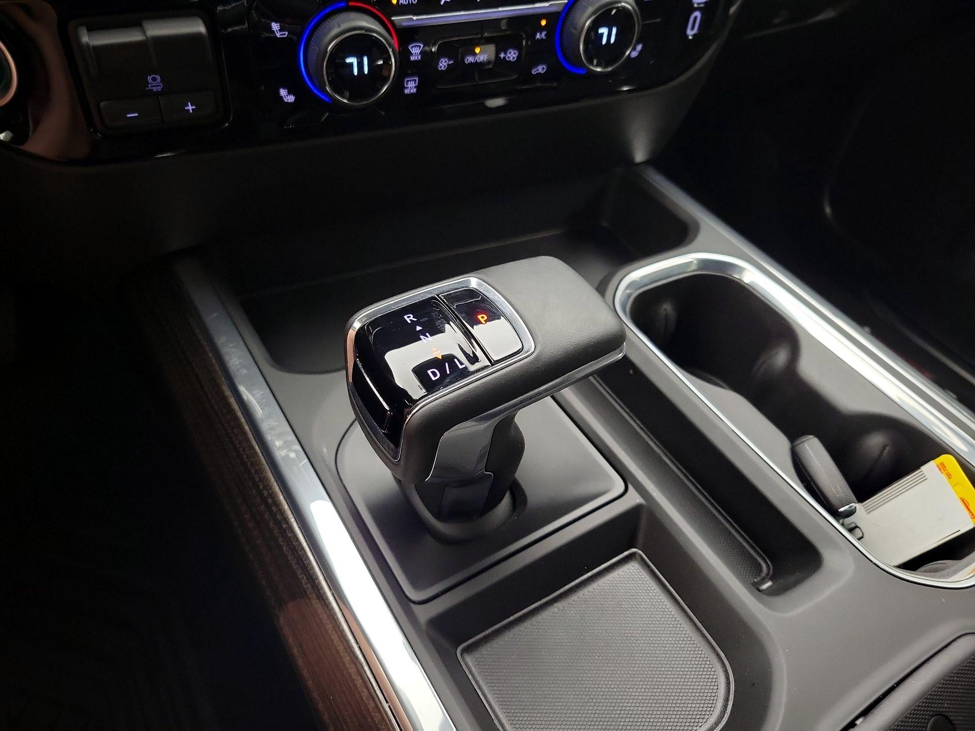 Thumbnail: 2024 Chevrolet Silverado 1500 - 18