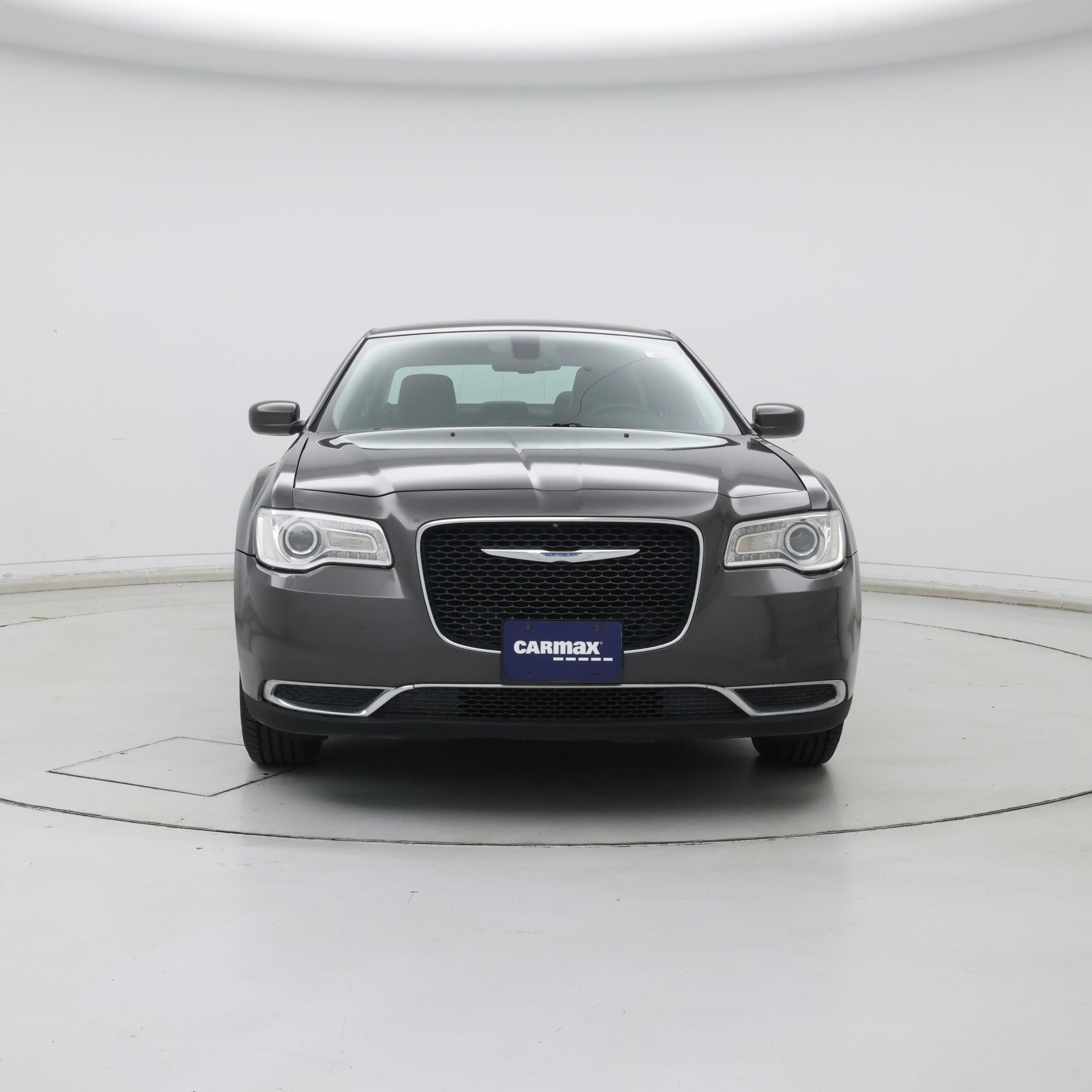 Thumbnail: 2015 Chrysler 300 - 5