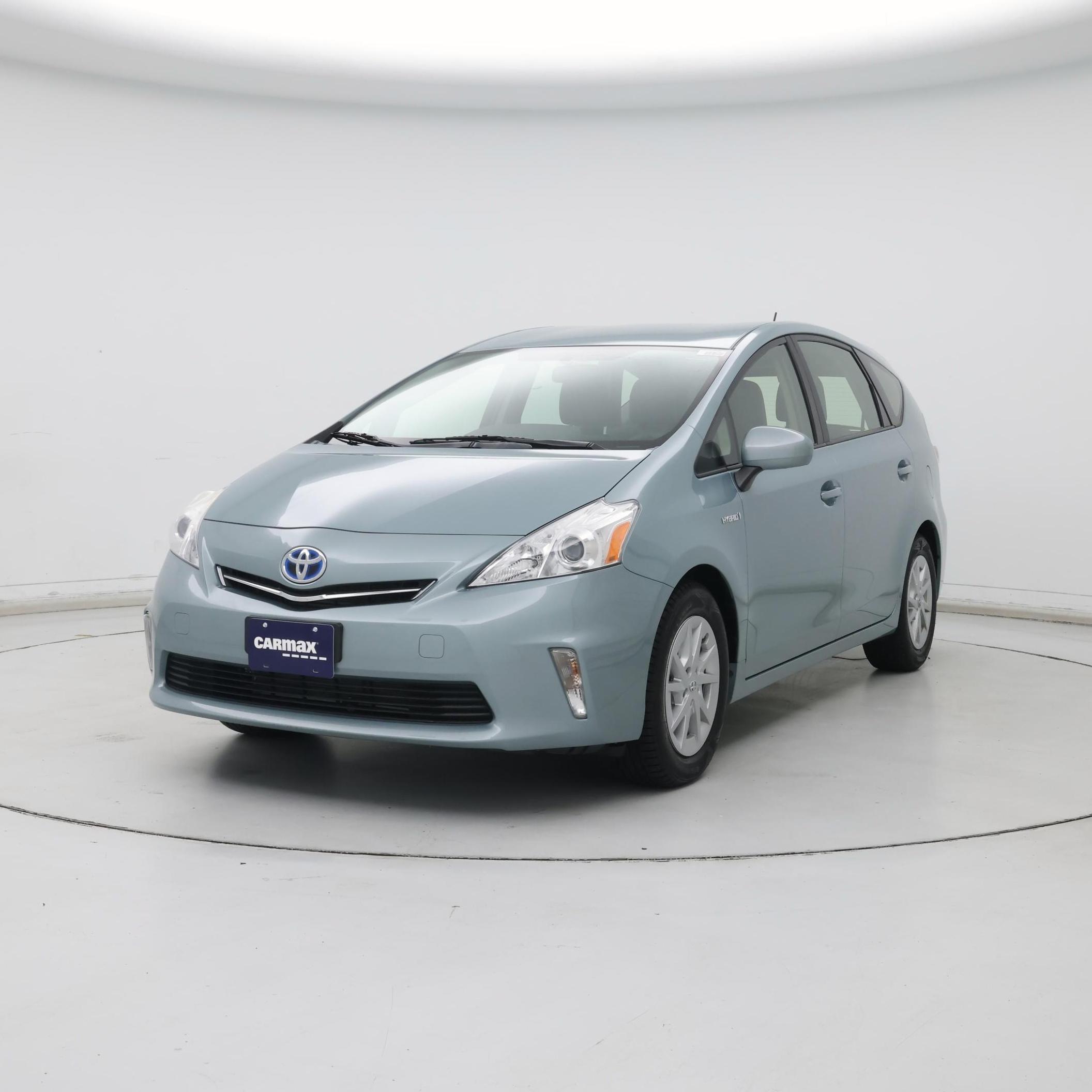 Thumbnail: 2013 Toyota Prius v - 4