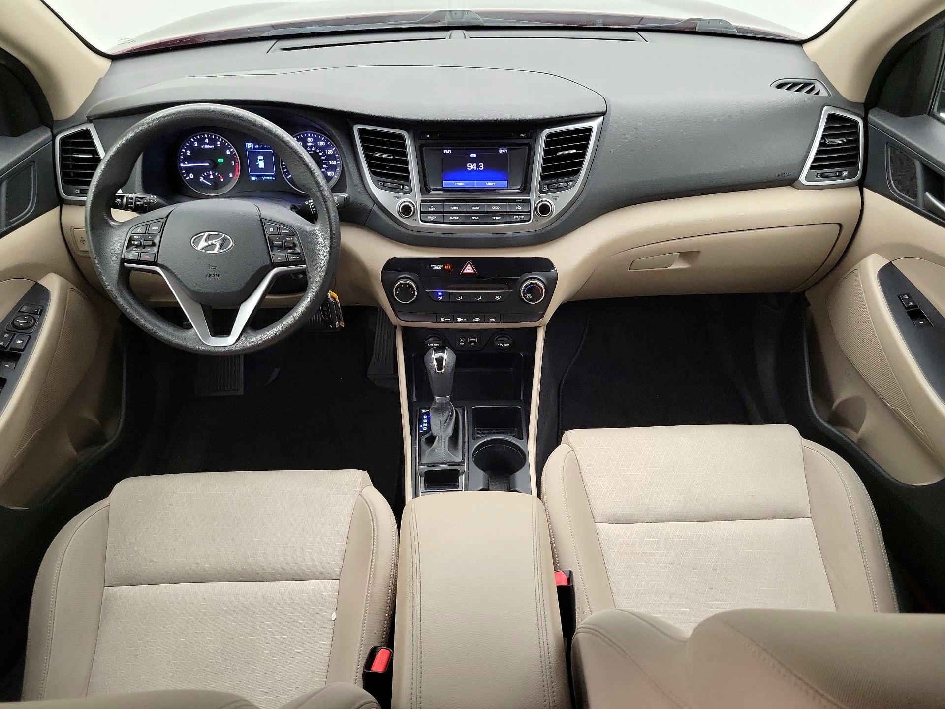 Thumbnail: 2016 Hyundai Tucson - 9