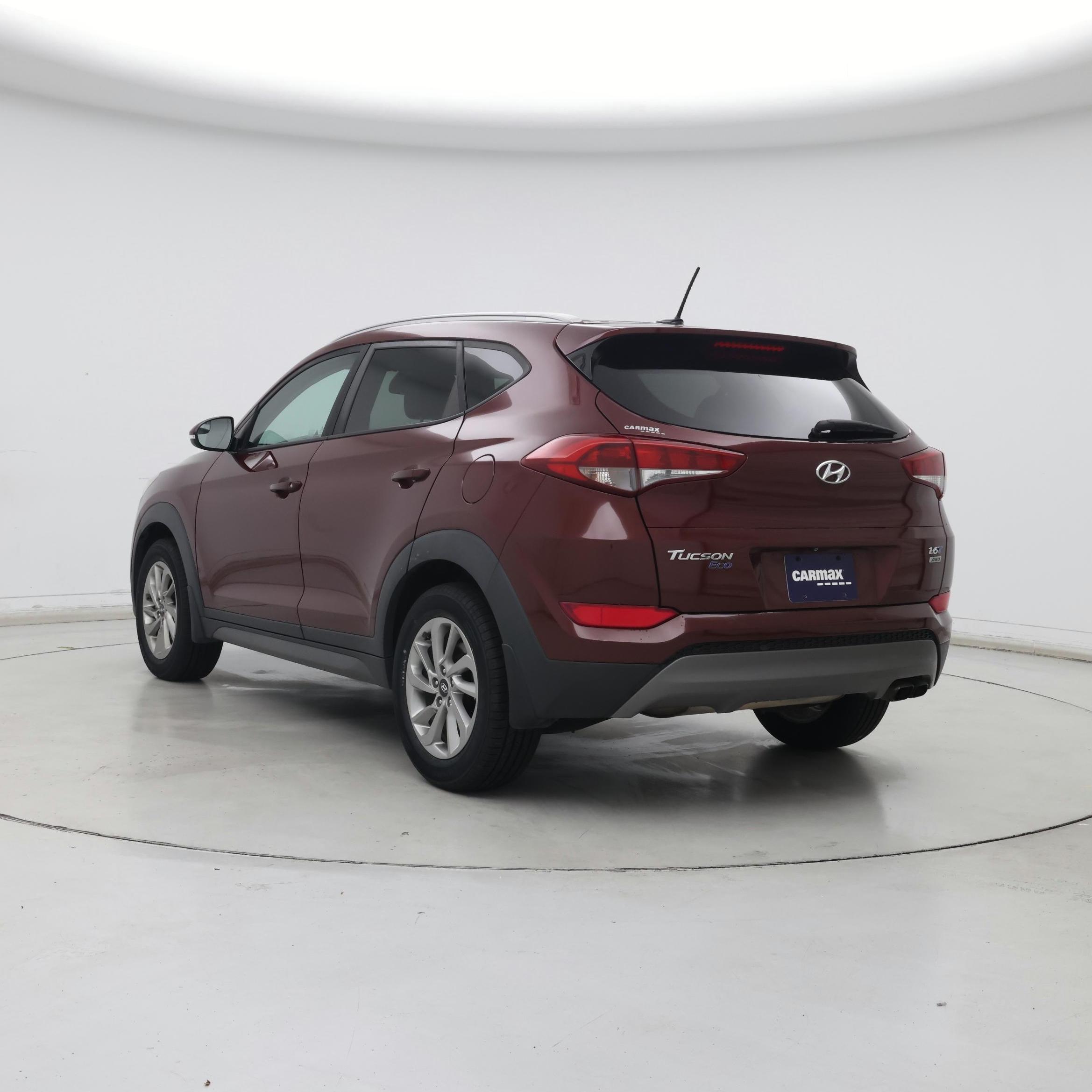 Thumbnail: 2016 Hyundai Tucson - 2