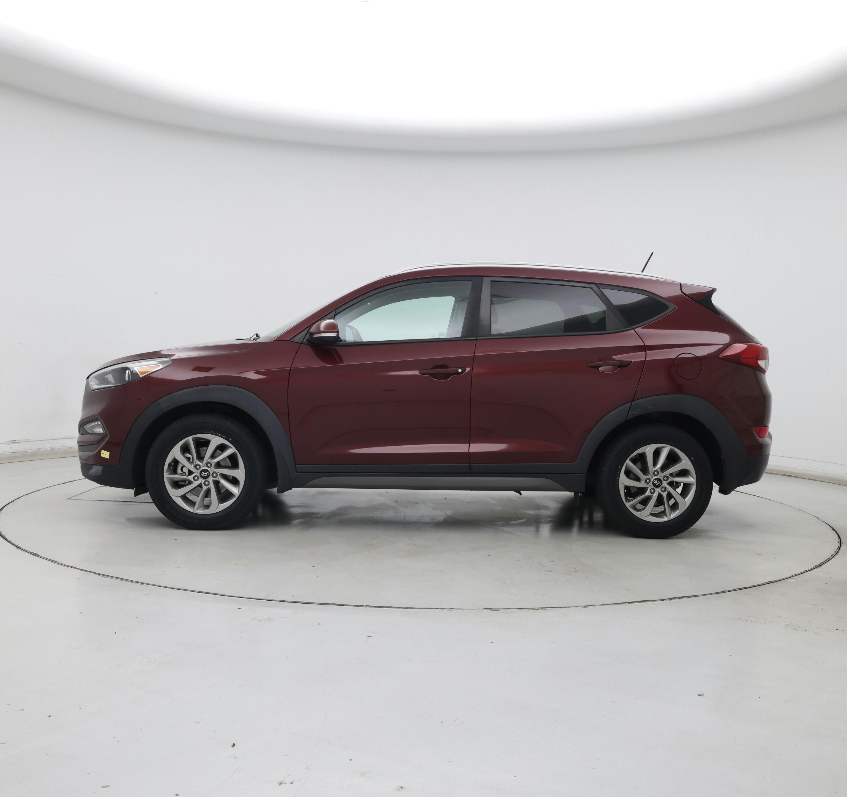 Thumbnail: 2016 Hyundai Tucson - 3
