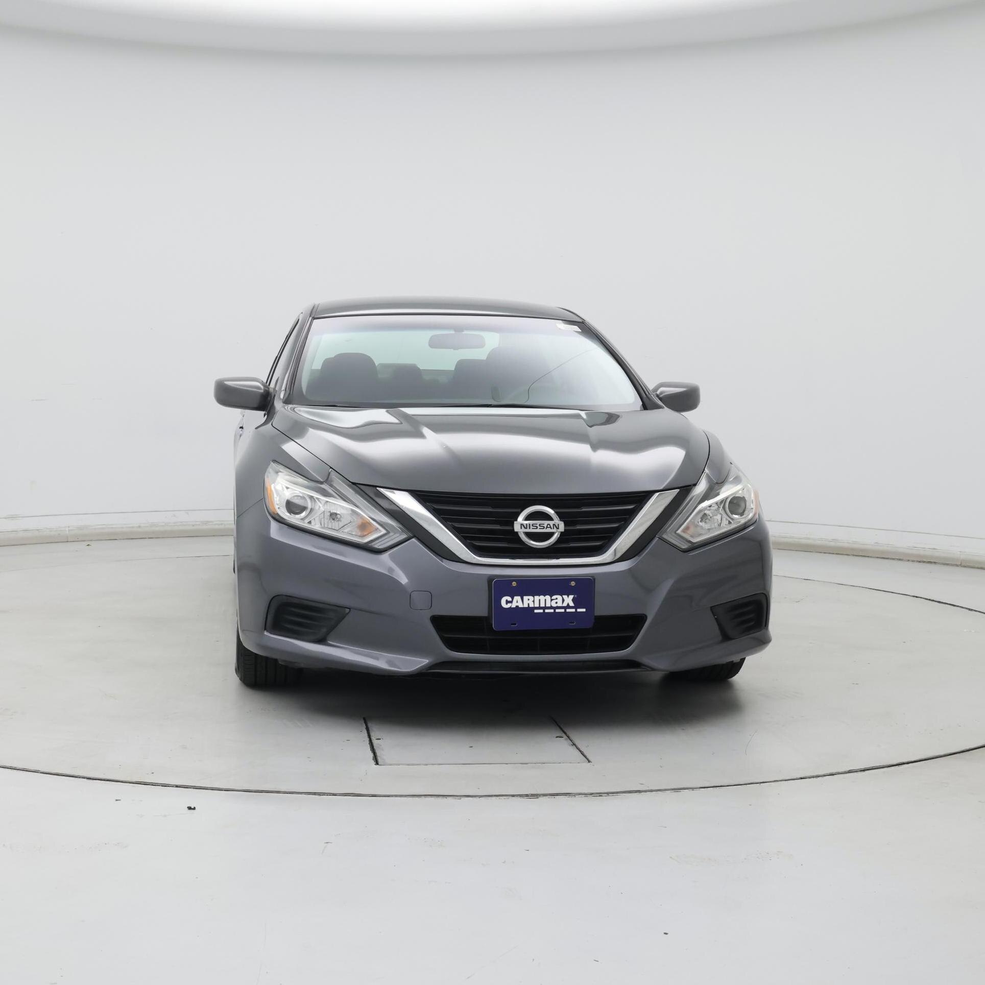 Thumbnail: 2017 Nissan Altima - 5