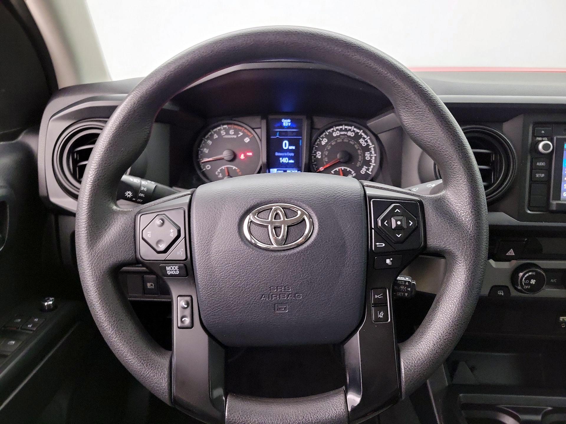 Thumbnail: 2018 Toyota Tacoma - 10