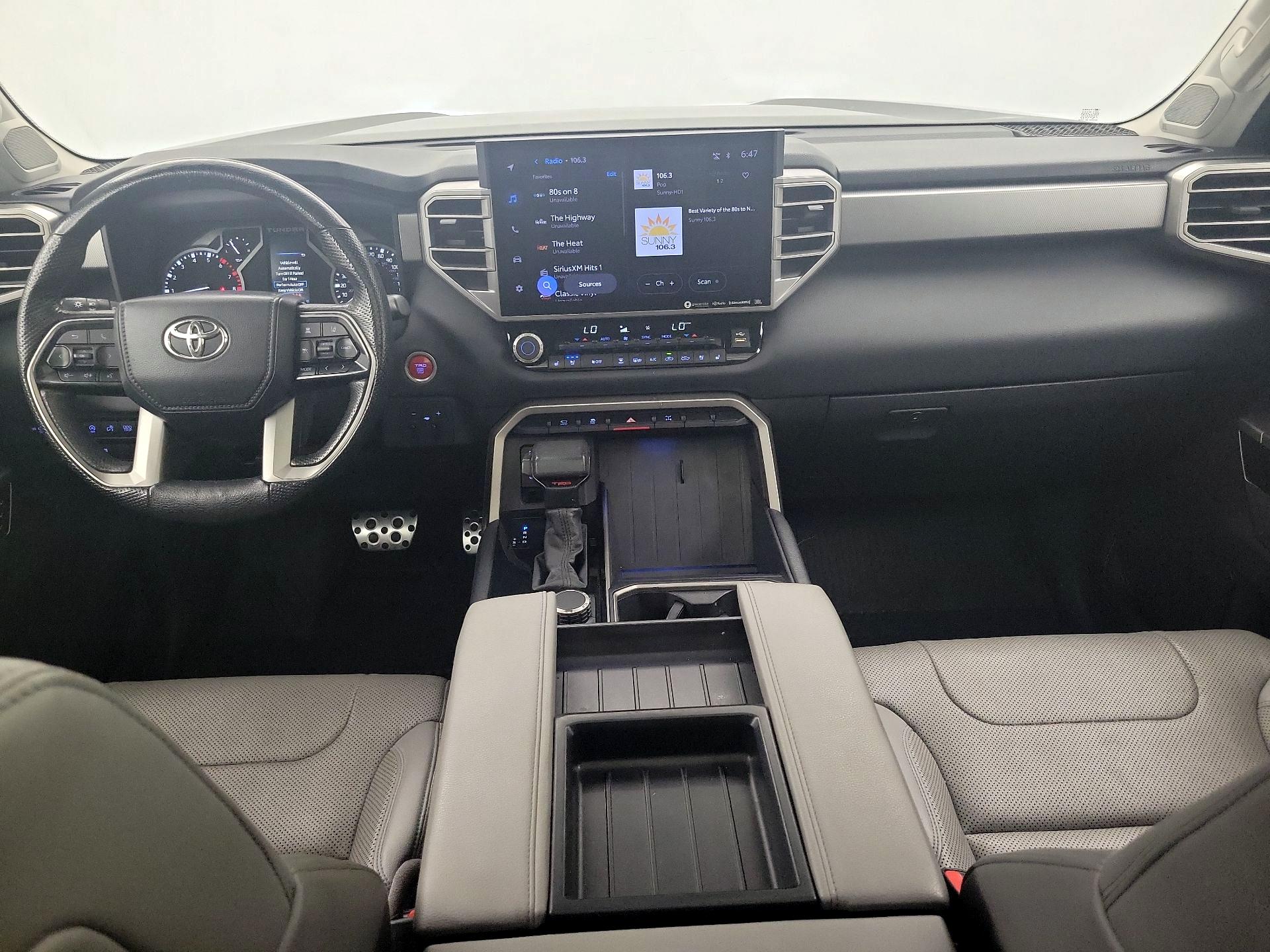 Thumbnail: 2022 Toyota Tundra - 9
