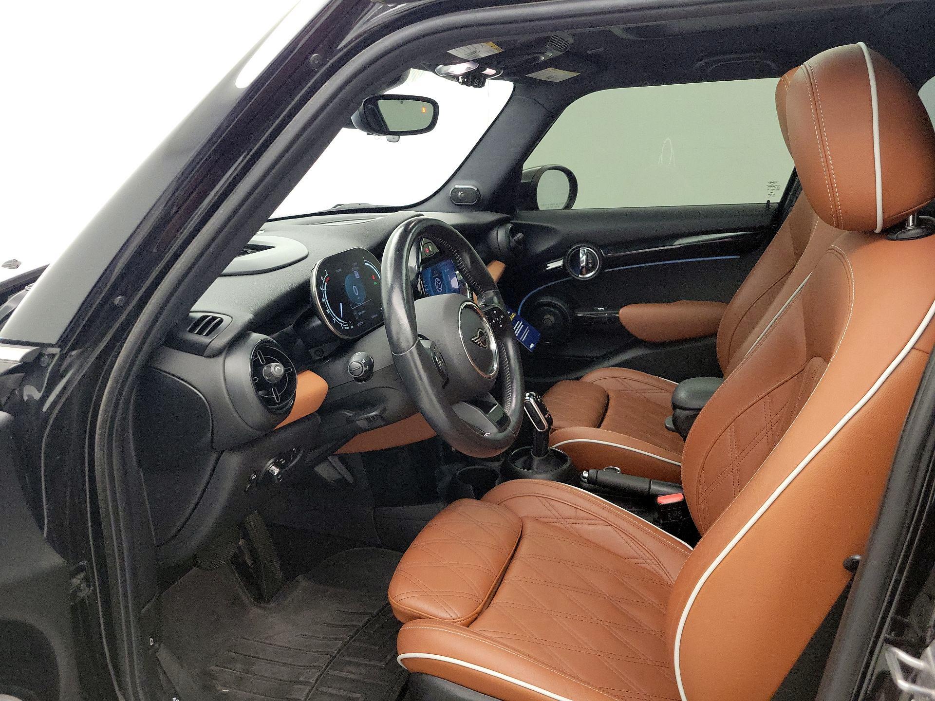 Thumbnail: 2022 MINI Cooper Hardtop - 11