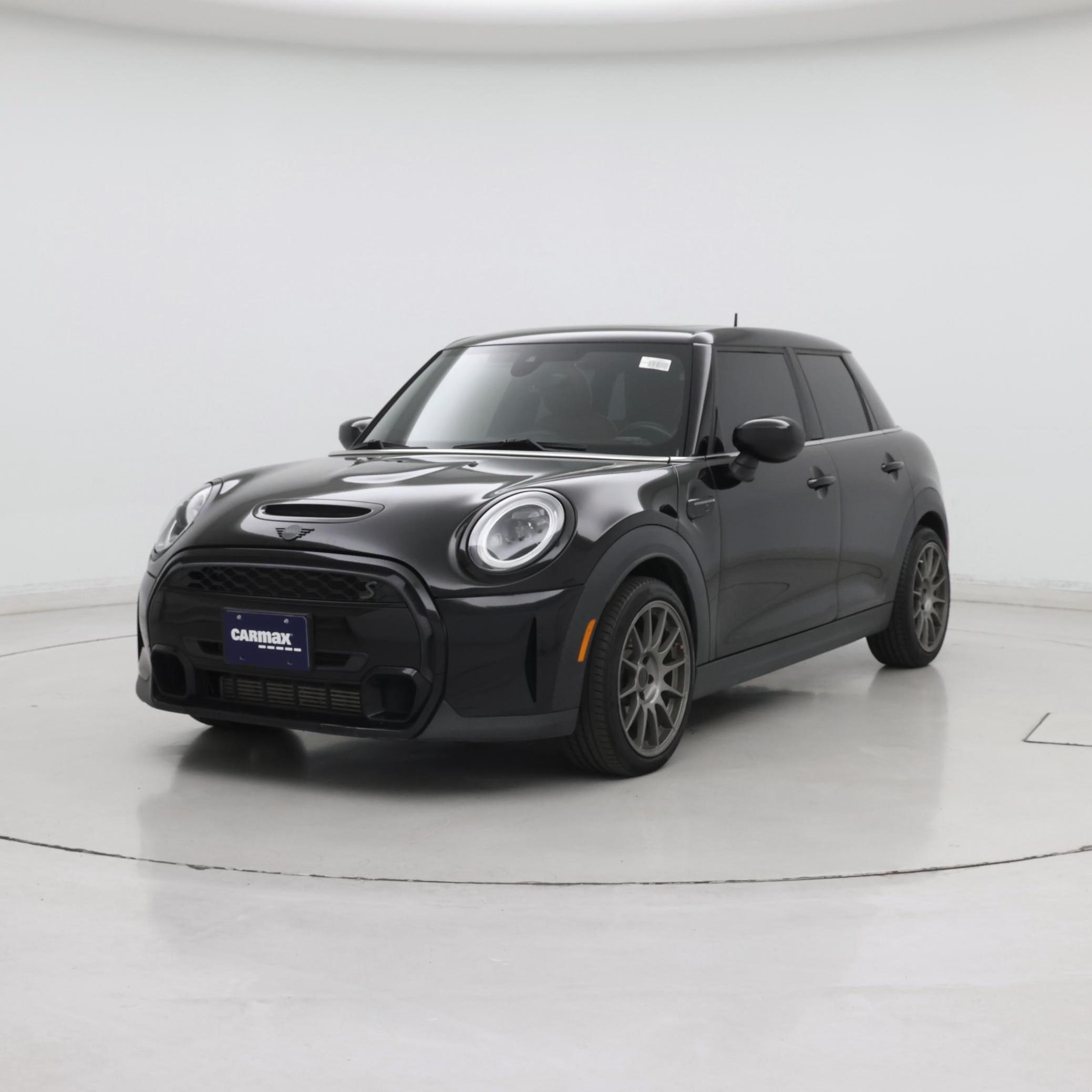 Thumbnail: 2022 MINI Cooper Hardtop - 4