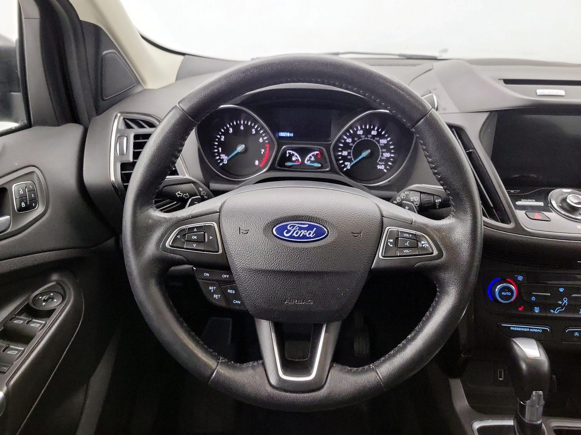 Thumbnail: 2017 Ford Escape - 10