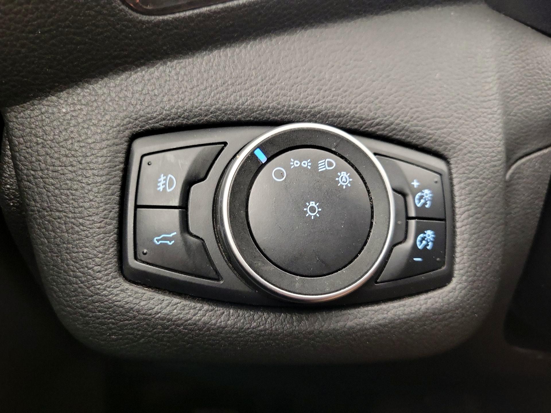 Thumbnail: 2017 Ford Escape - 13