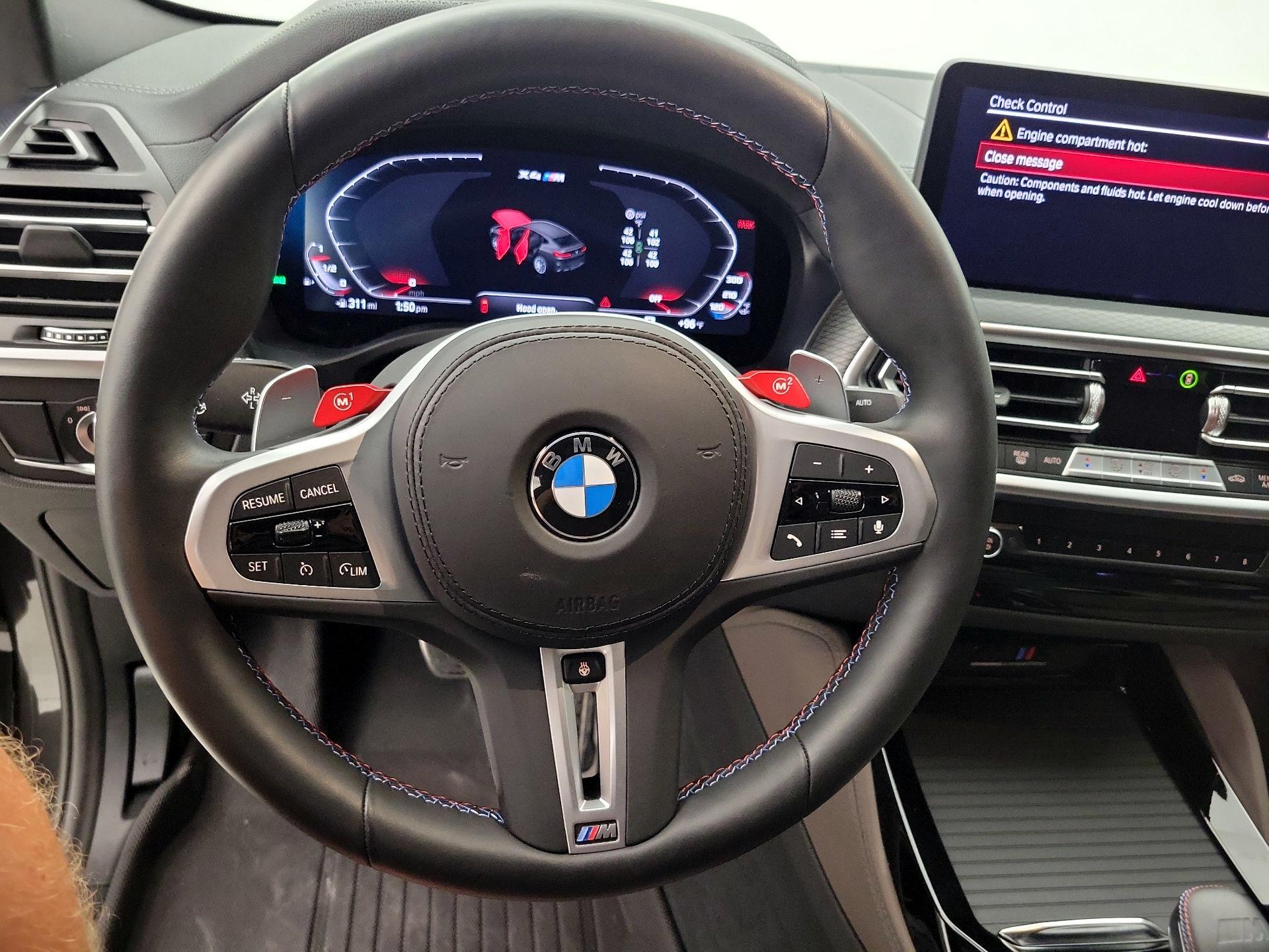 Thumbnail: 2023 BMW X4 - 10