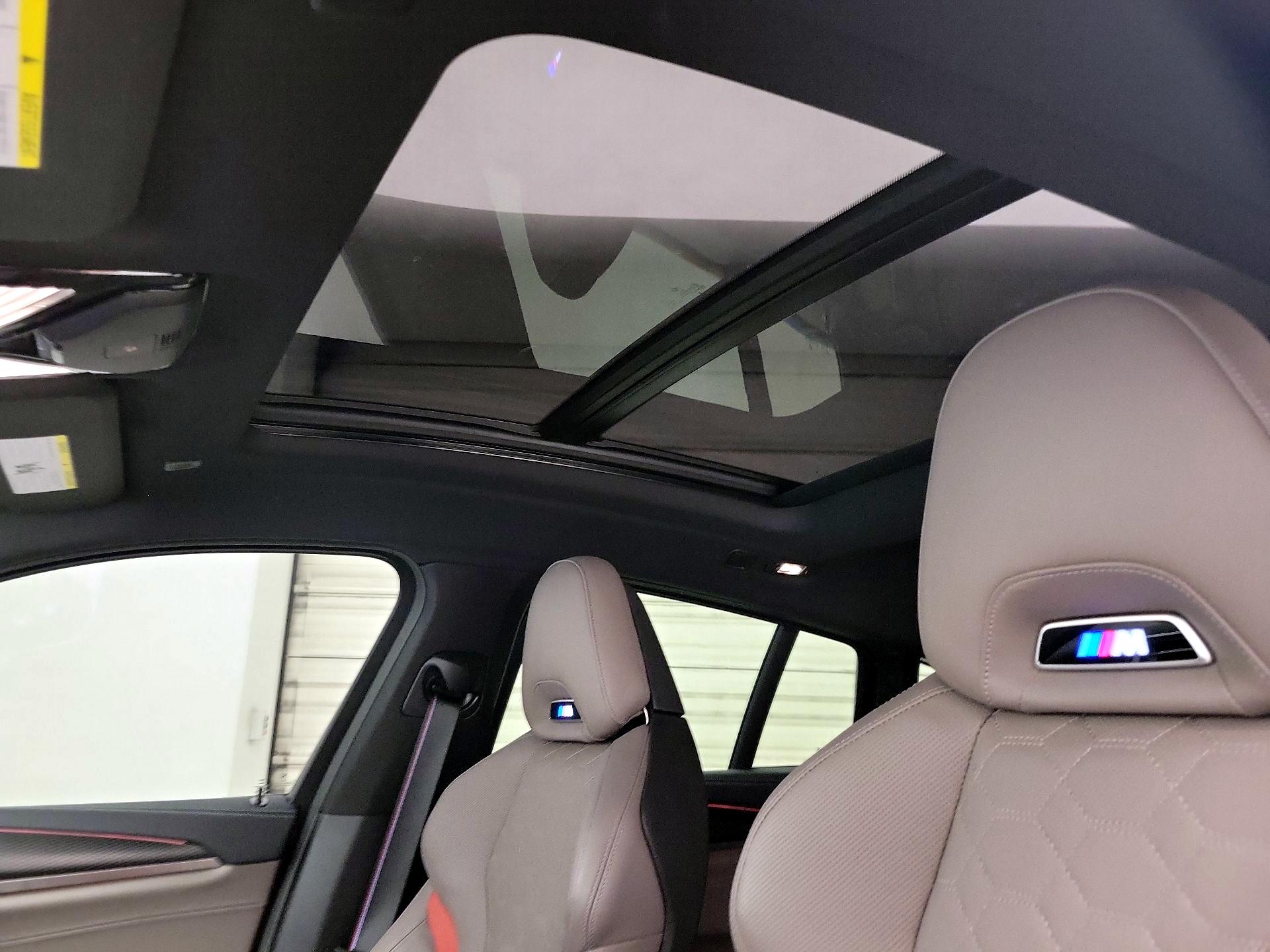 Thumbnail: 2023 BMW X4 - 20