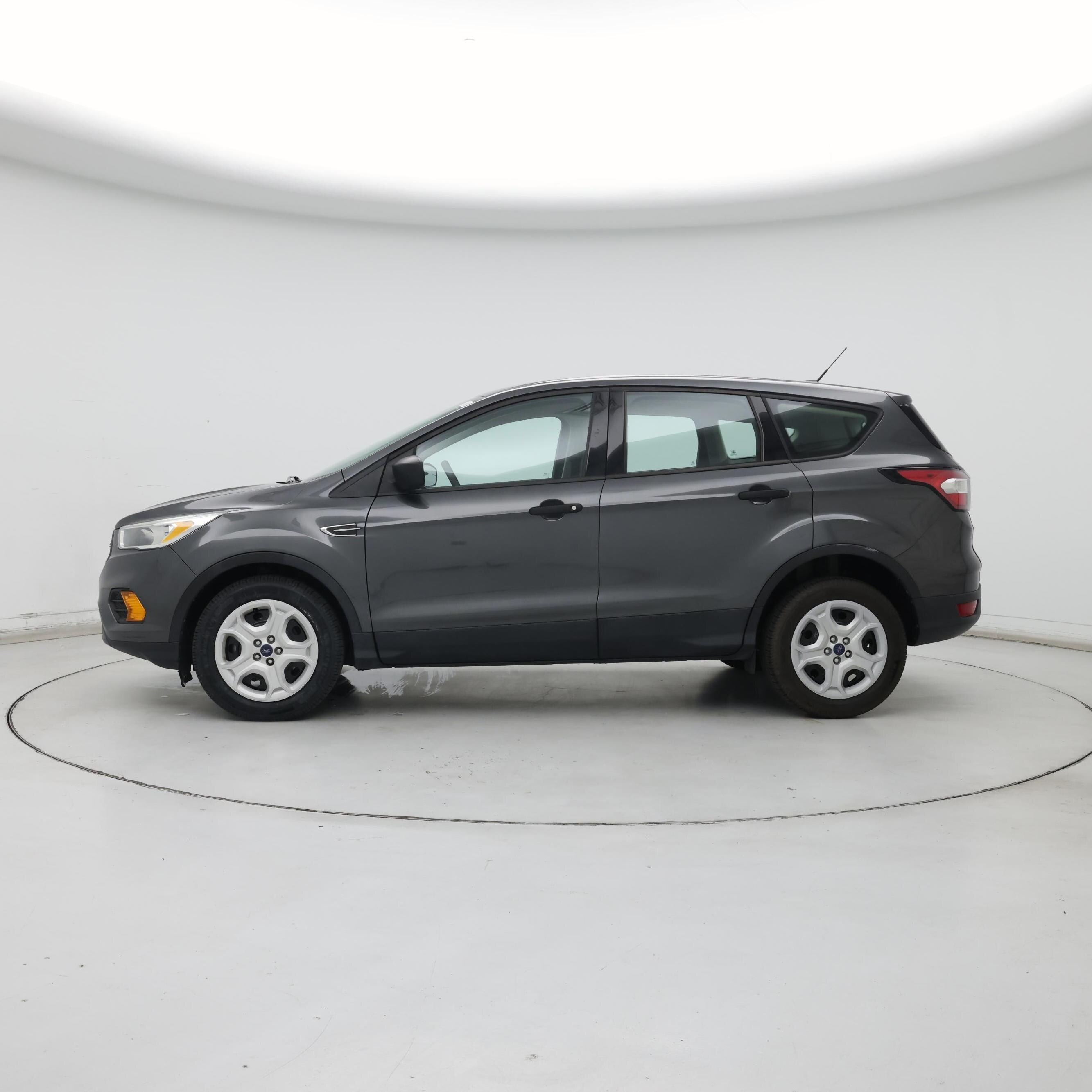 Thumbnail: 2017 Ford Escape - 3