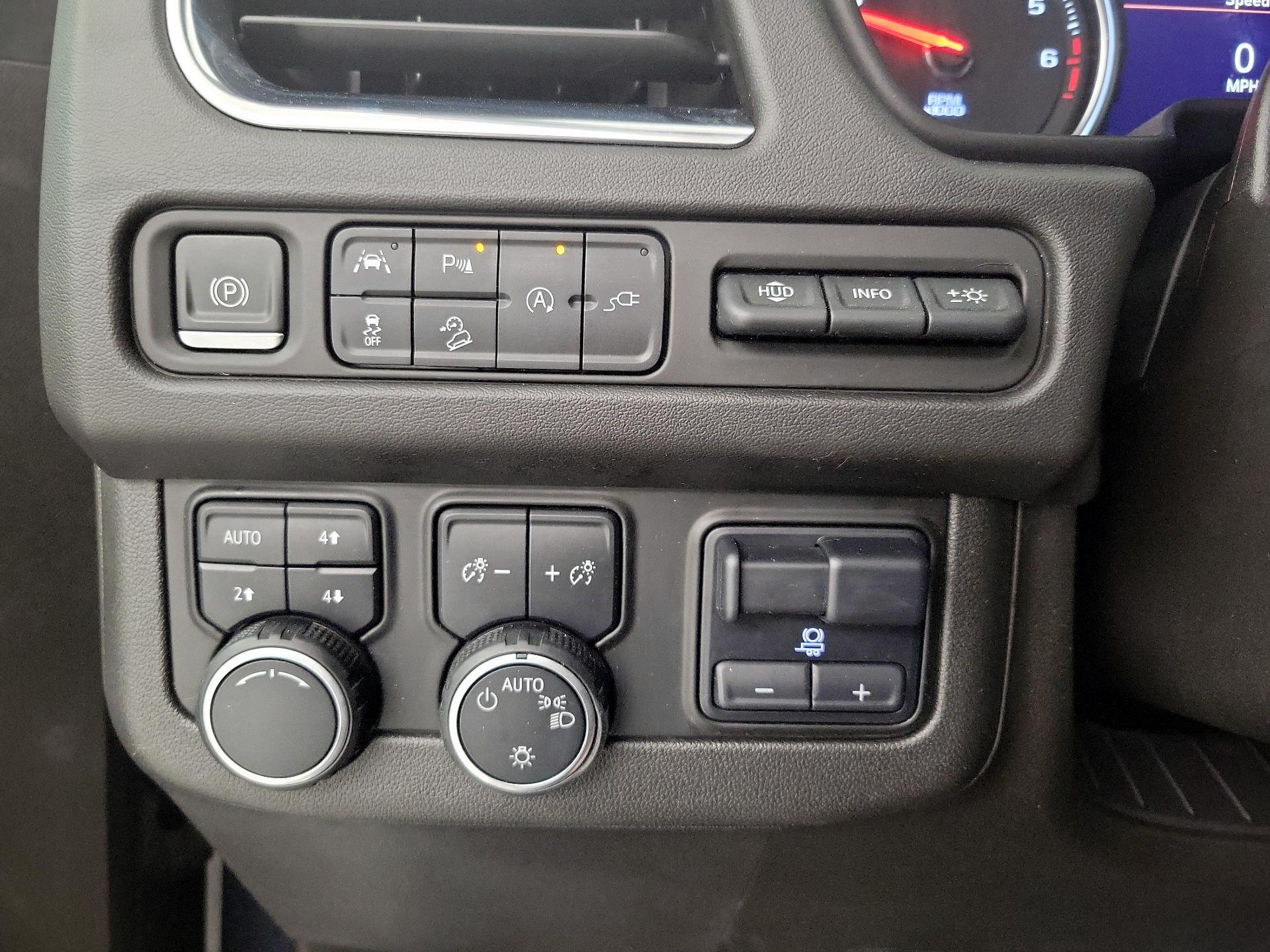 Thumbnail: 2021 Chevrolet Tahoe - 13