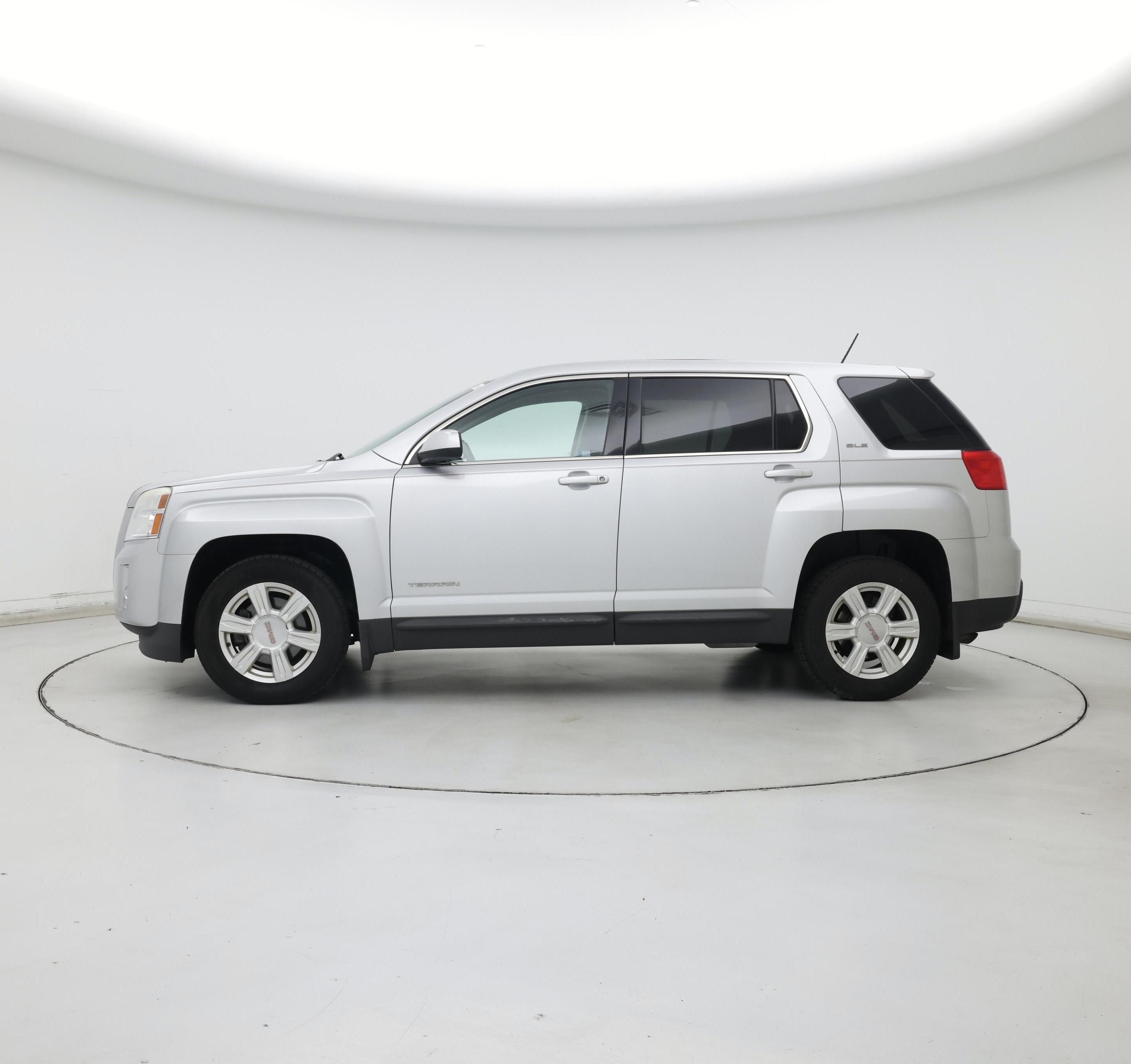 Thumbnail: 2015 GMC Terrain - 3