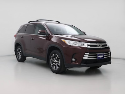 Red 2019 Toyota Highlander XLE