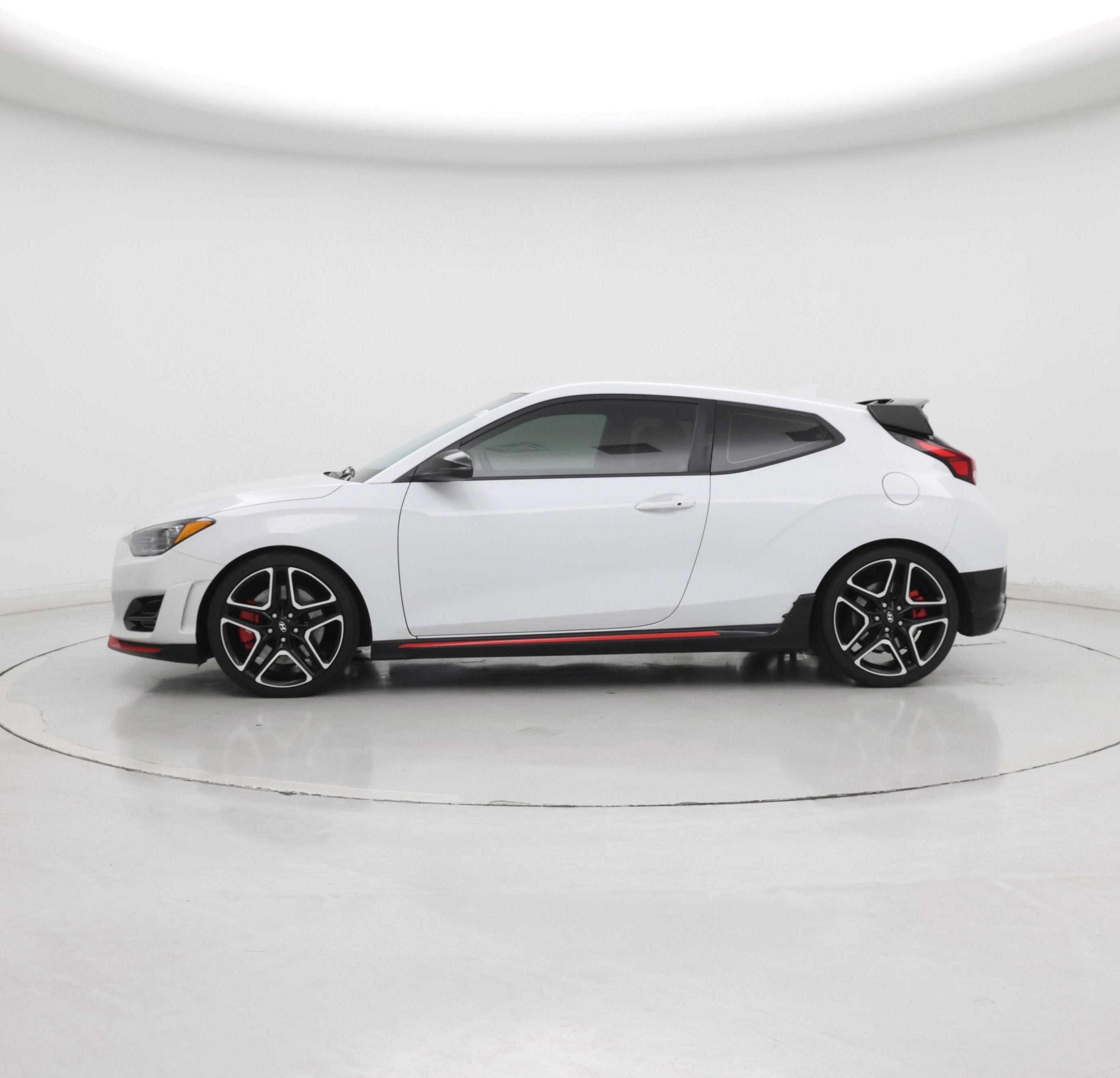 Thumbnail: 2020 Hyundai Veloster - 3