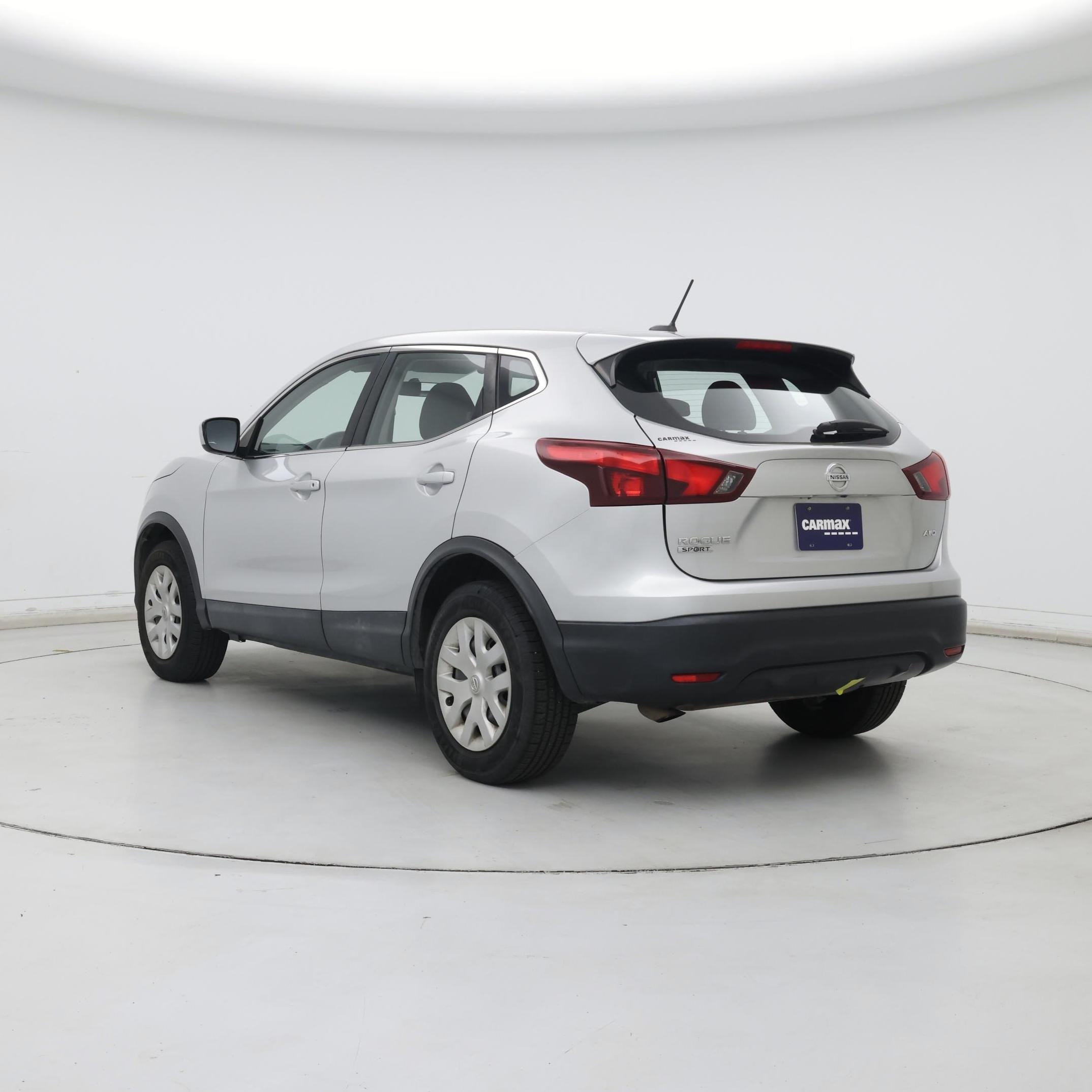 Thumbnail: 2019 Nissan Rogue Sport - 2