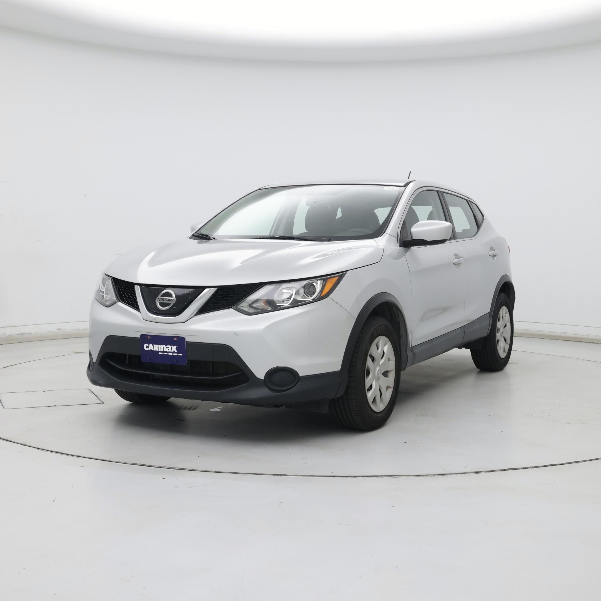 Thumbnail: 2019 Nissan Rogue Sport - 4