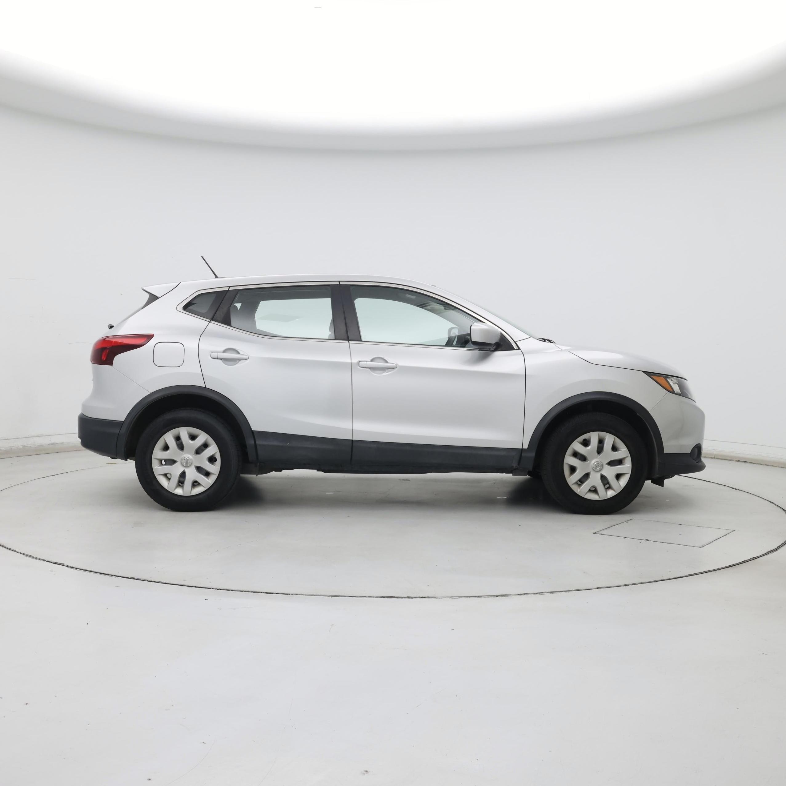 Thumbnail: 2019 Nissan Rogue Sport - 7