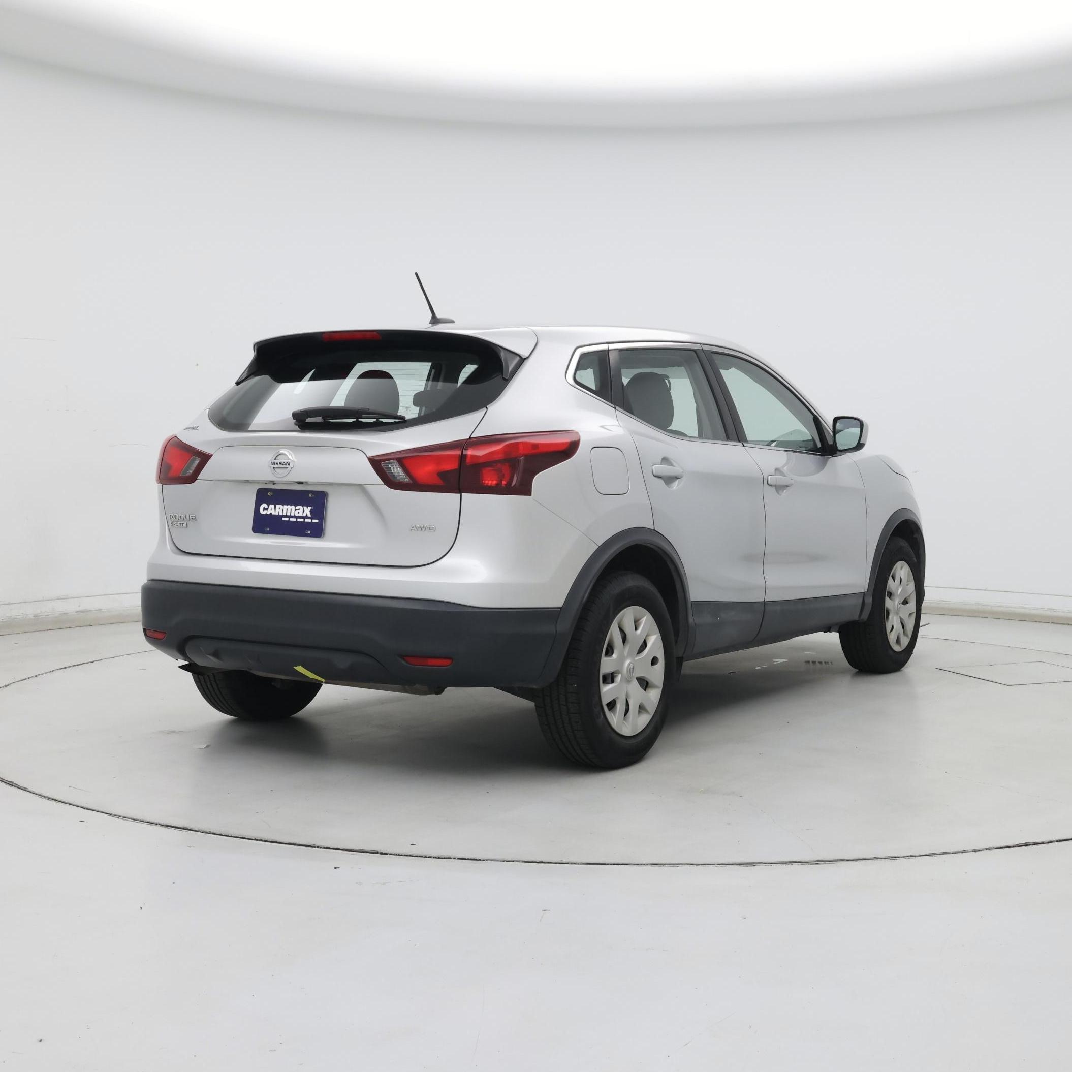 Thumbnail: 2019 Nissan Rogue Sport - 8