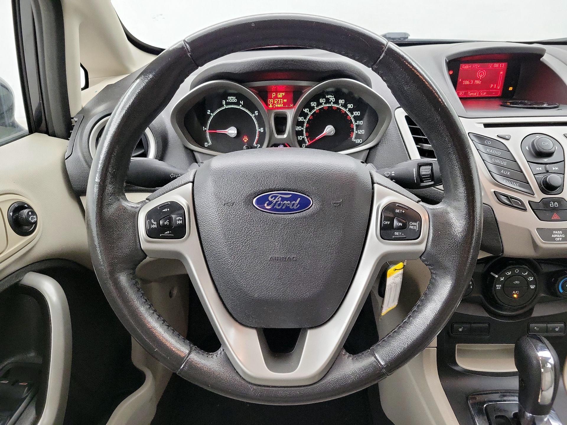 Thumbnail: 2013 Ford Fiesta - 10