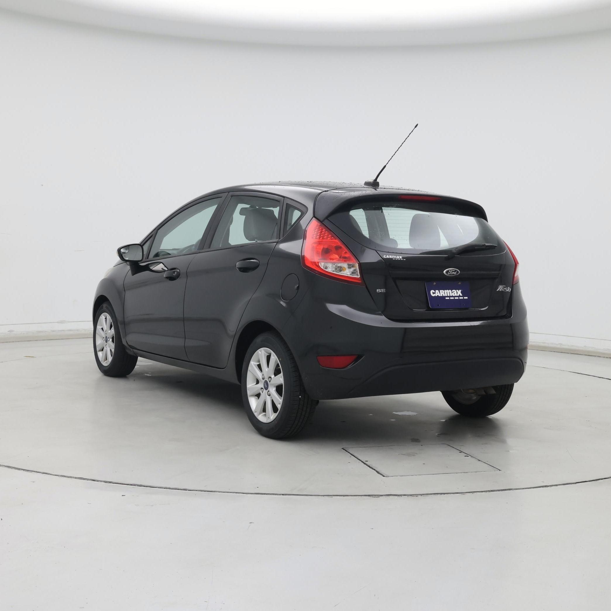 Thumbnail: 2013 Ford Fiesta - 2