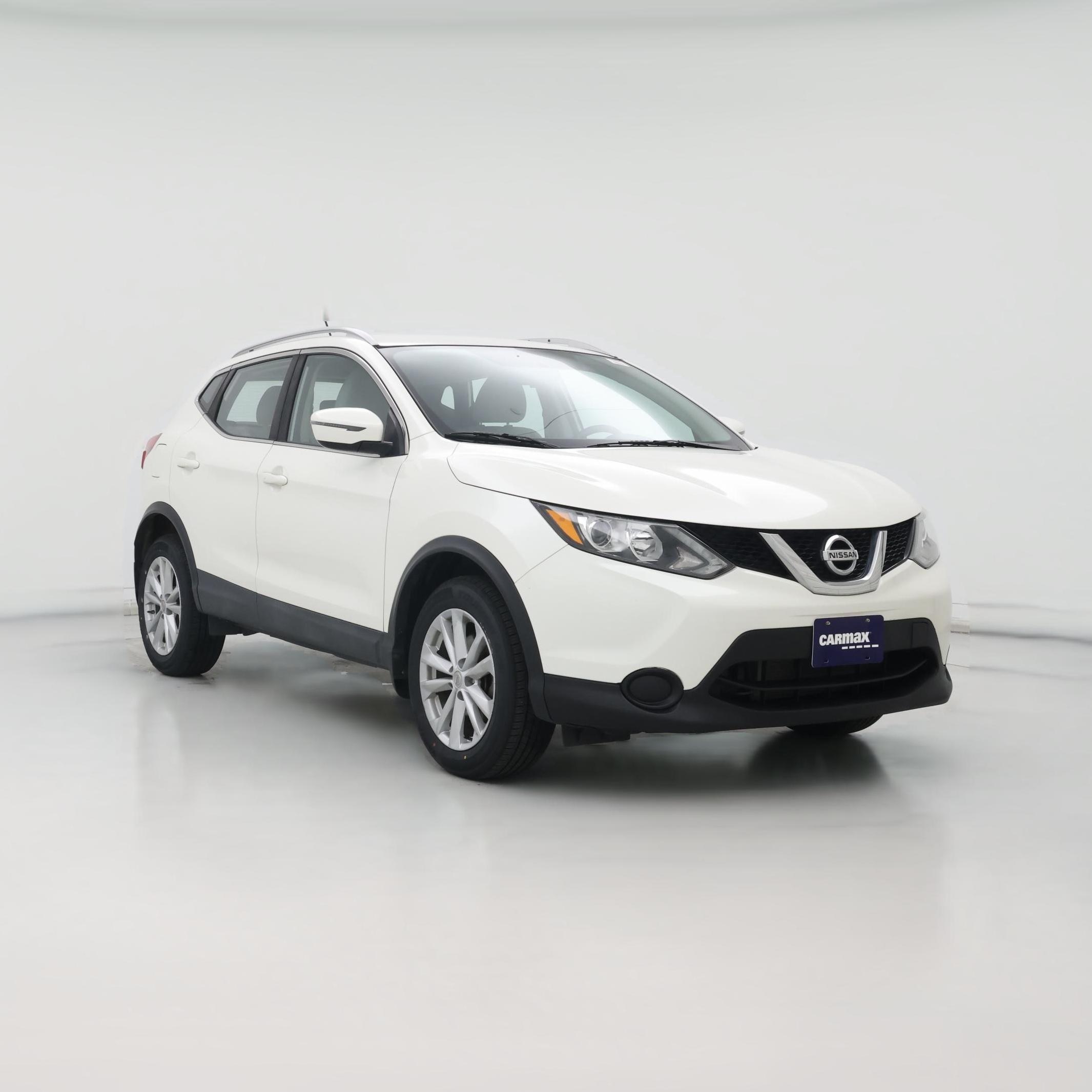 Thumbnail: 2018 Nissan Rogue Sport - 1