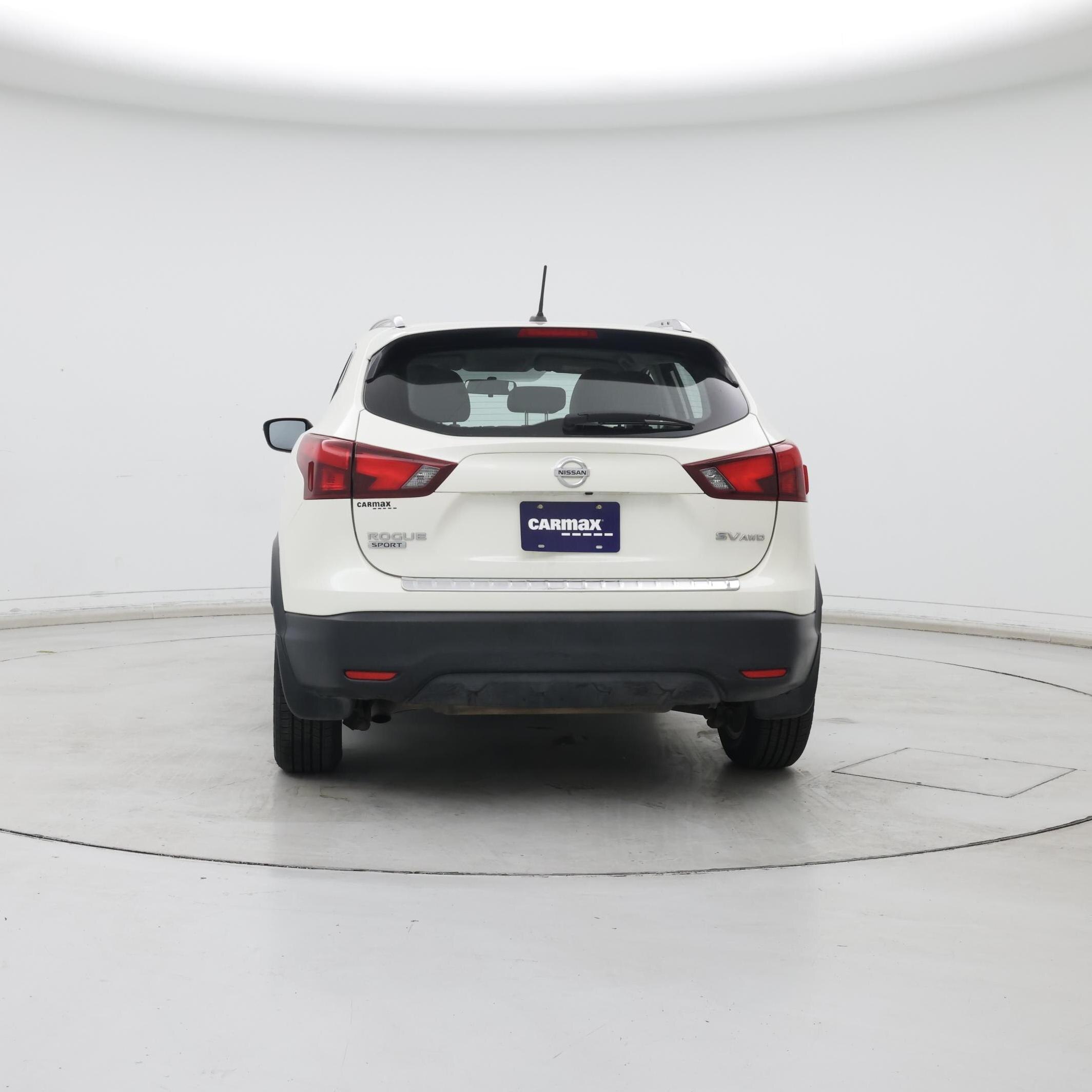 Thumbnail: 2018 Nissan Rogue Sport - 6