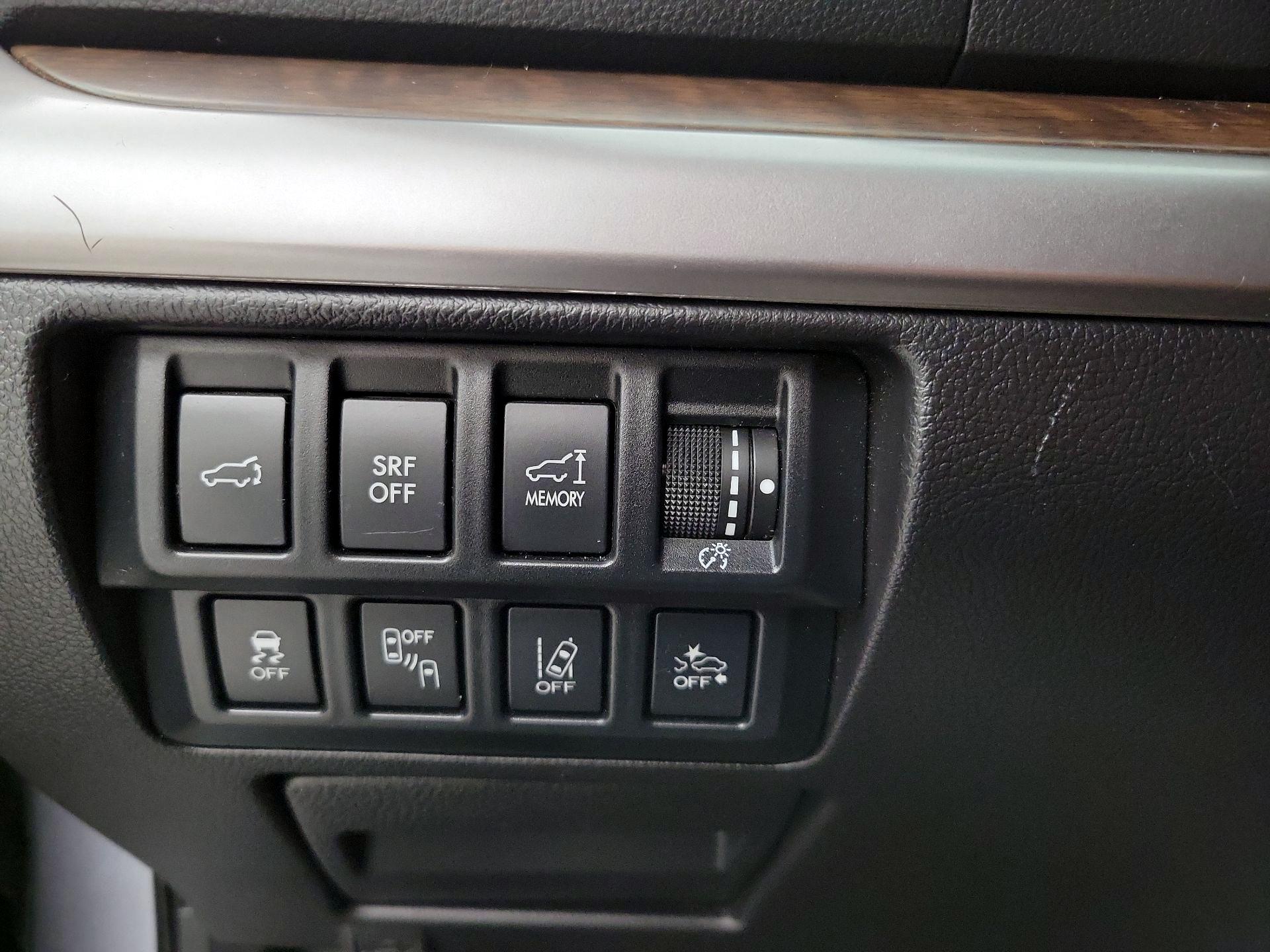 Thumbnail: 2016 Subaru Outback - 13