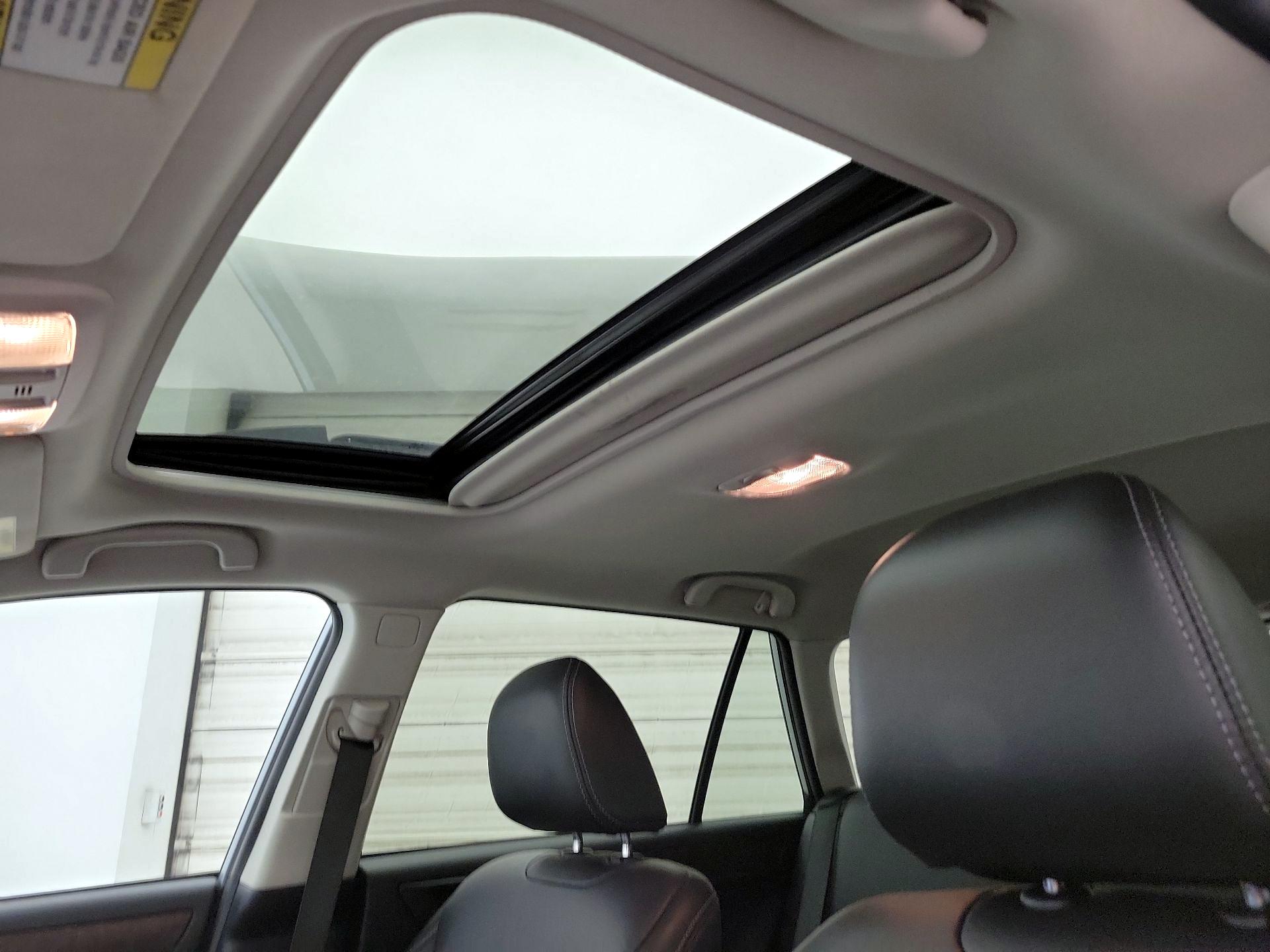 Thumbnail: 2016 Subaru Outback - 20