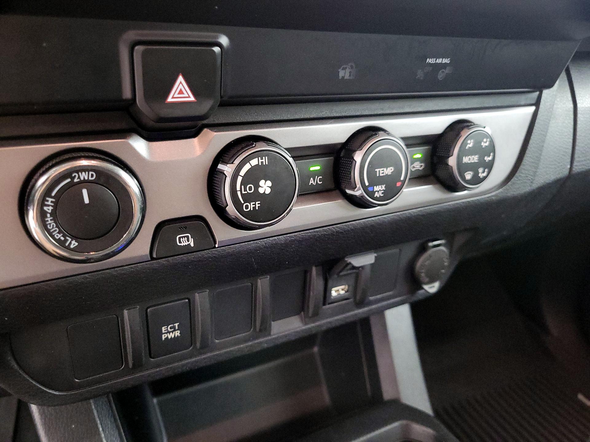 Thumbnail: 2020 Toyota Tacoma - 16