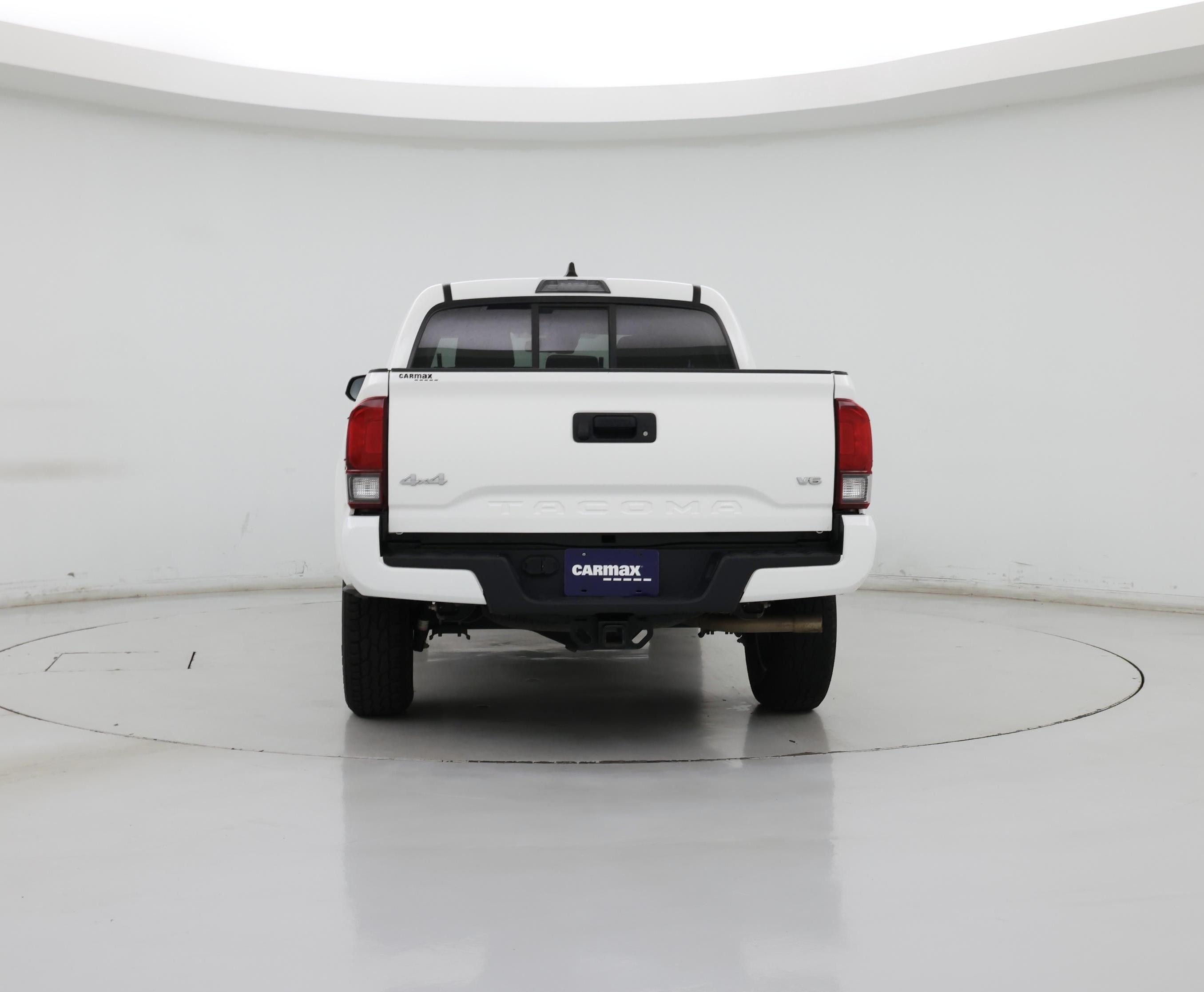 Thumbnail: 2020 Toyota Tacoma - 6
