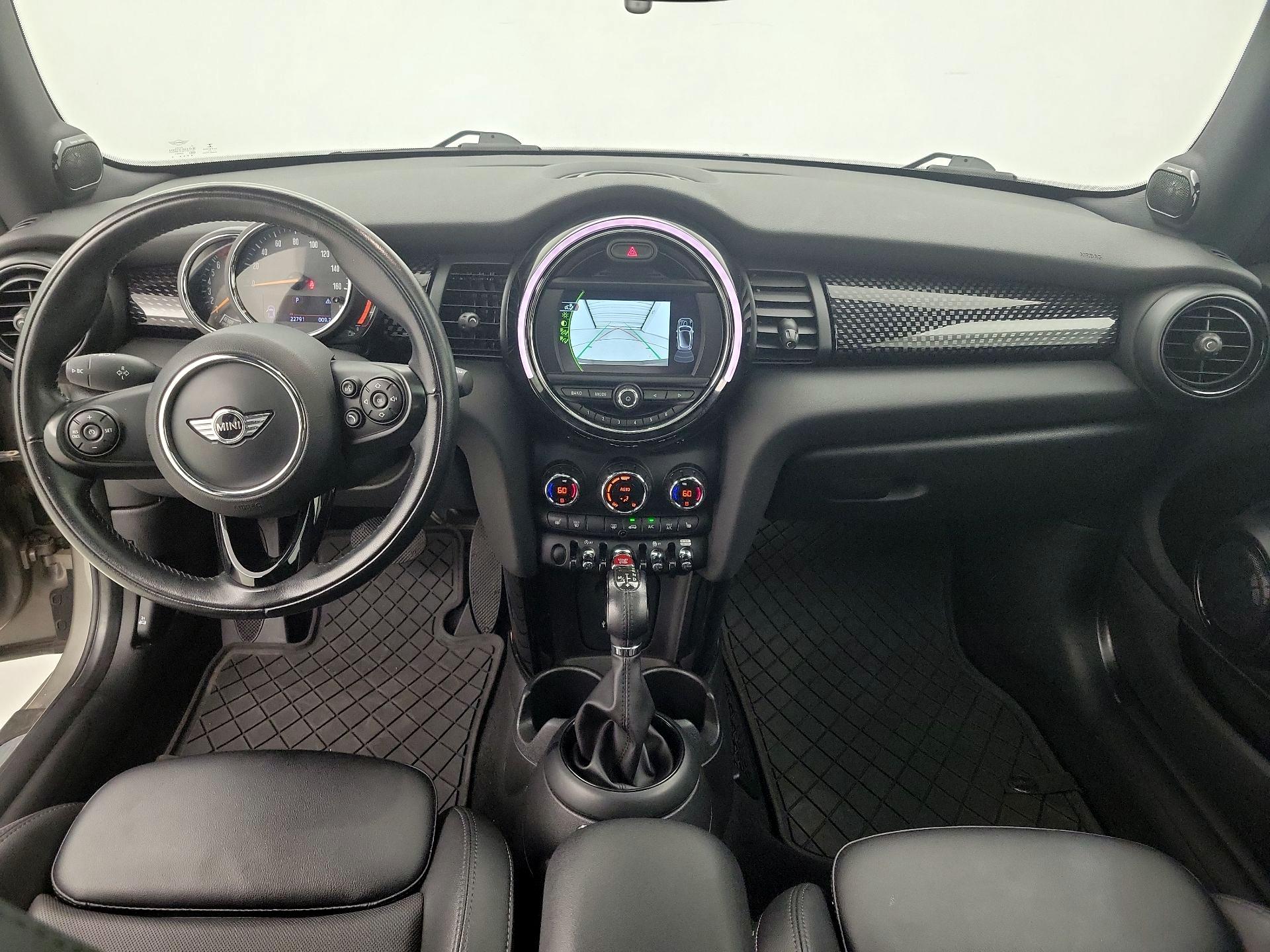 Thumbnail: 2018 MINI Cooper - 9