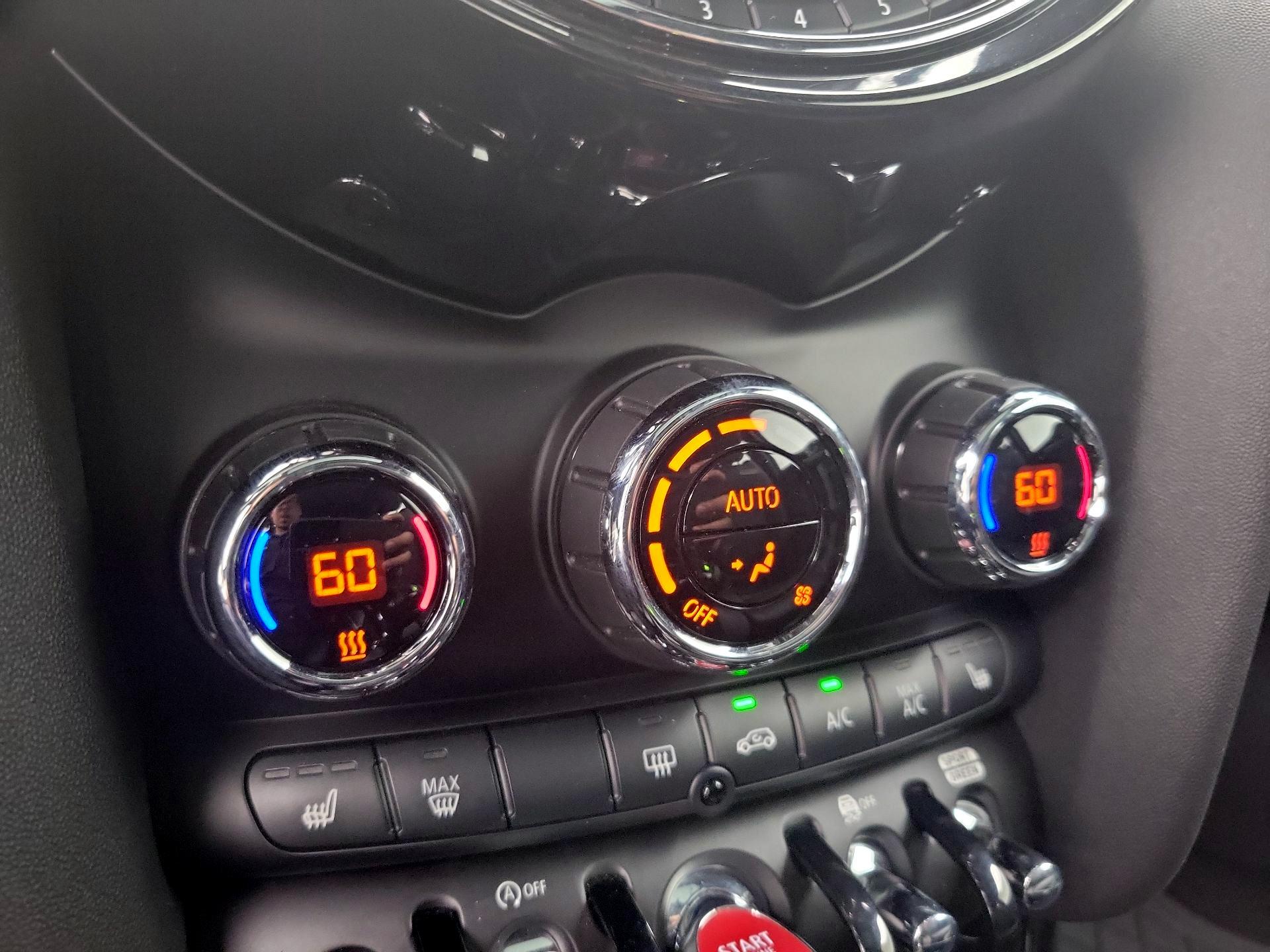 Thumbnail: 2018 MINI Cooper - 16