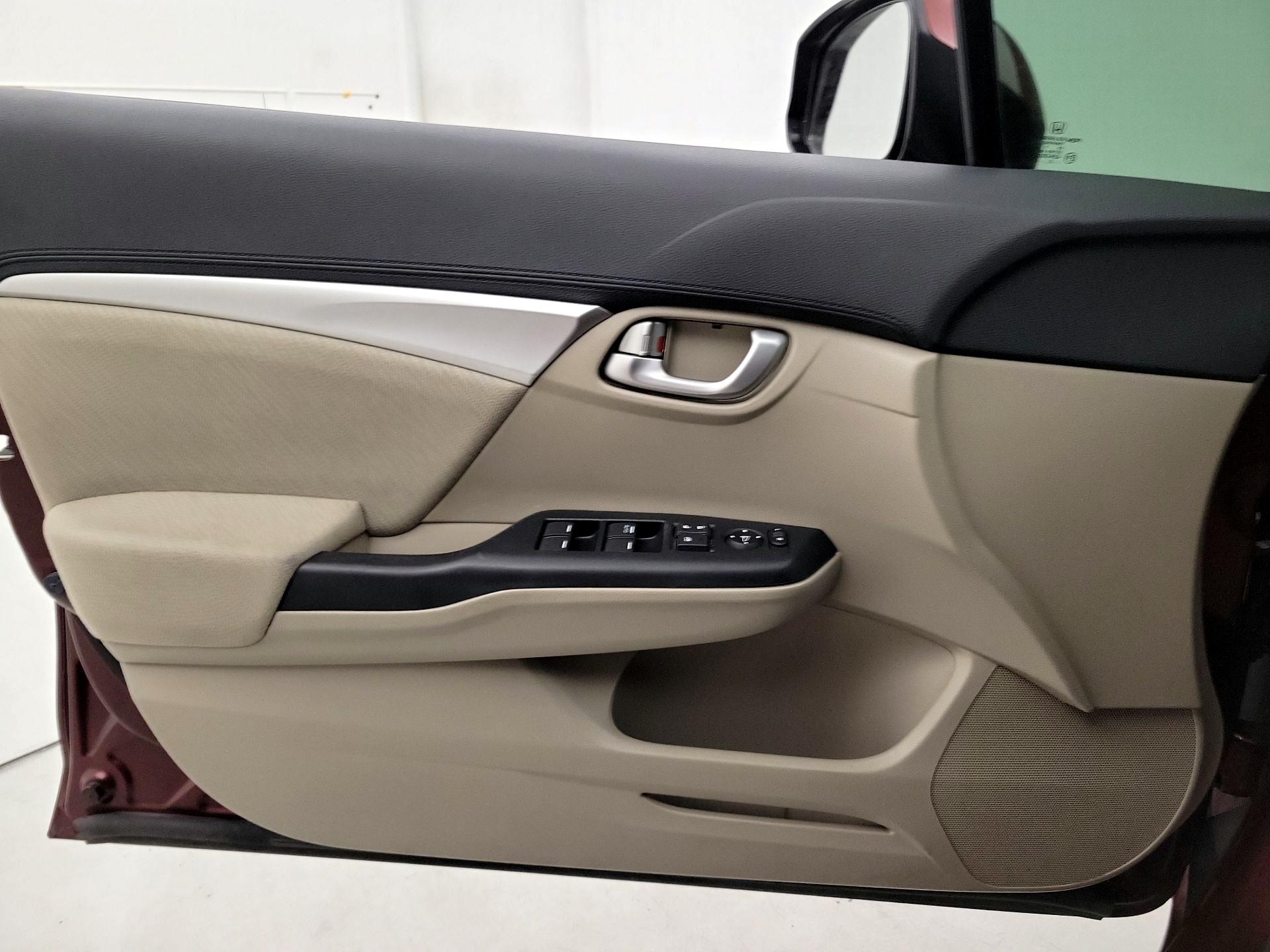 Thumbnail: 2013 Honda Civic - 12