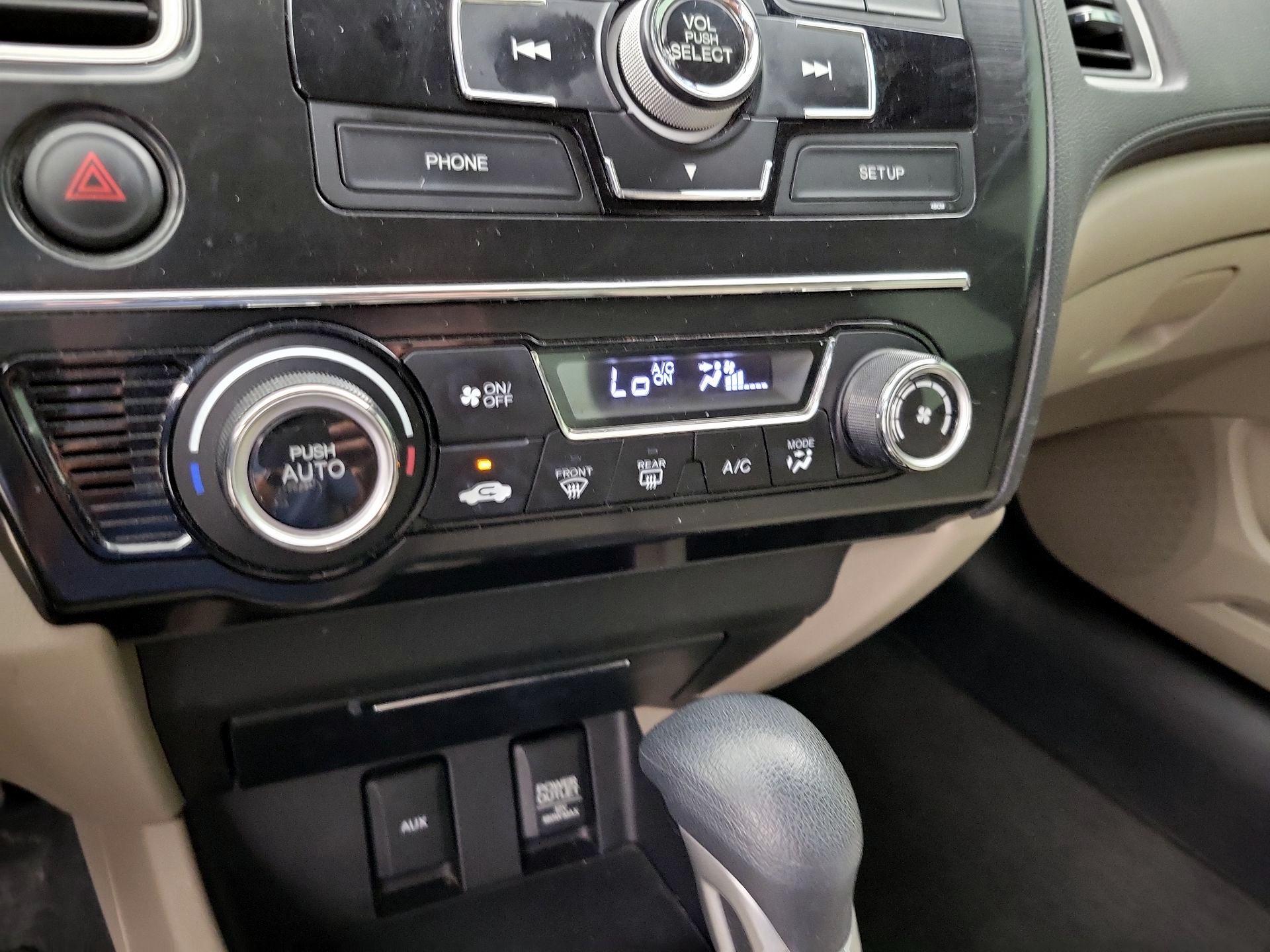 Thumbnail: 2013 Honda Civic - 16