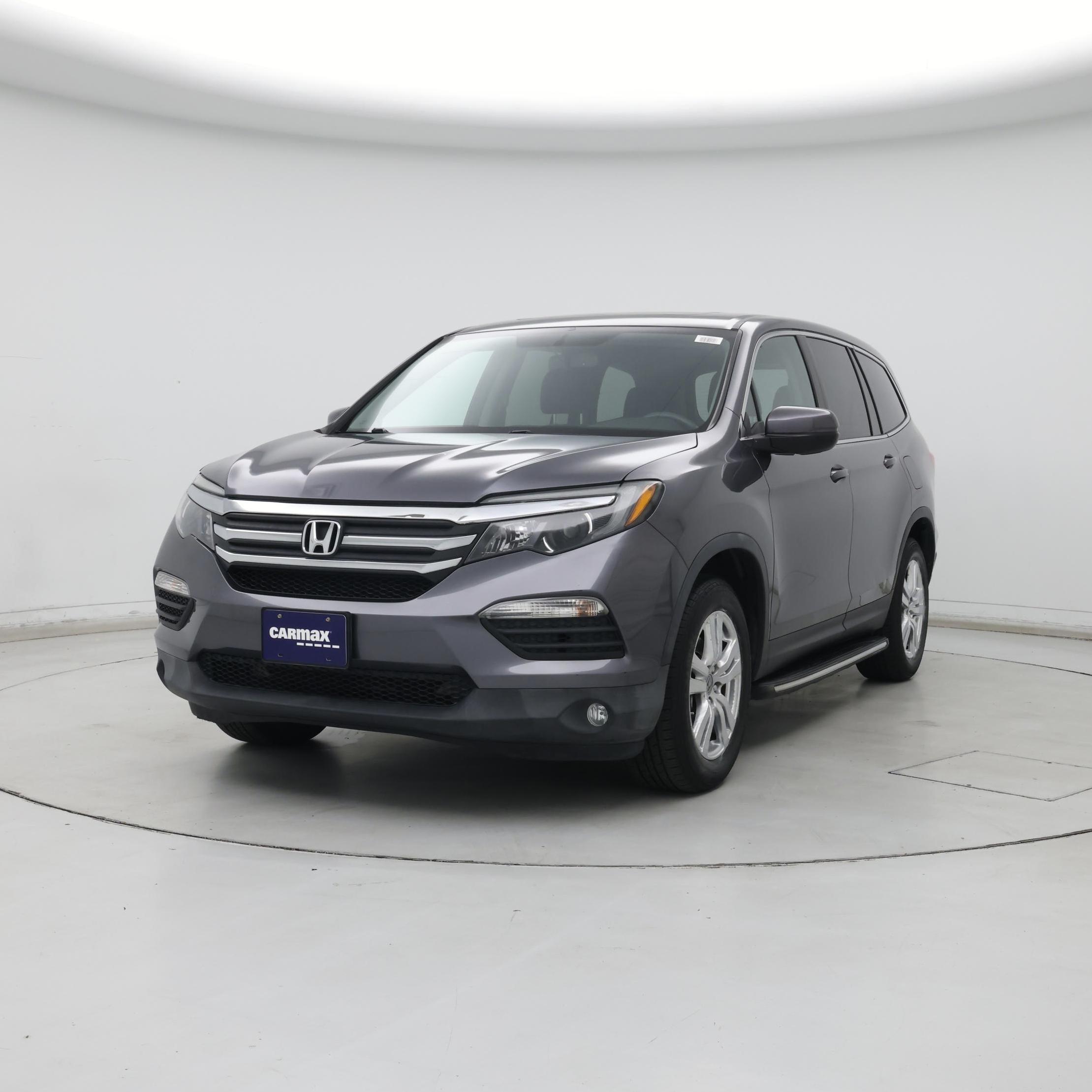 Thumbnail: 2017 Honda Pilot - 4
