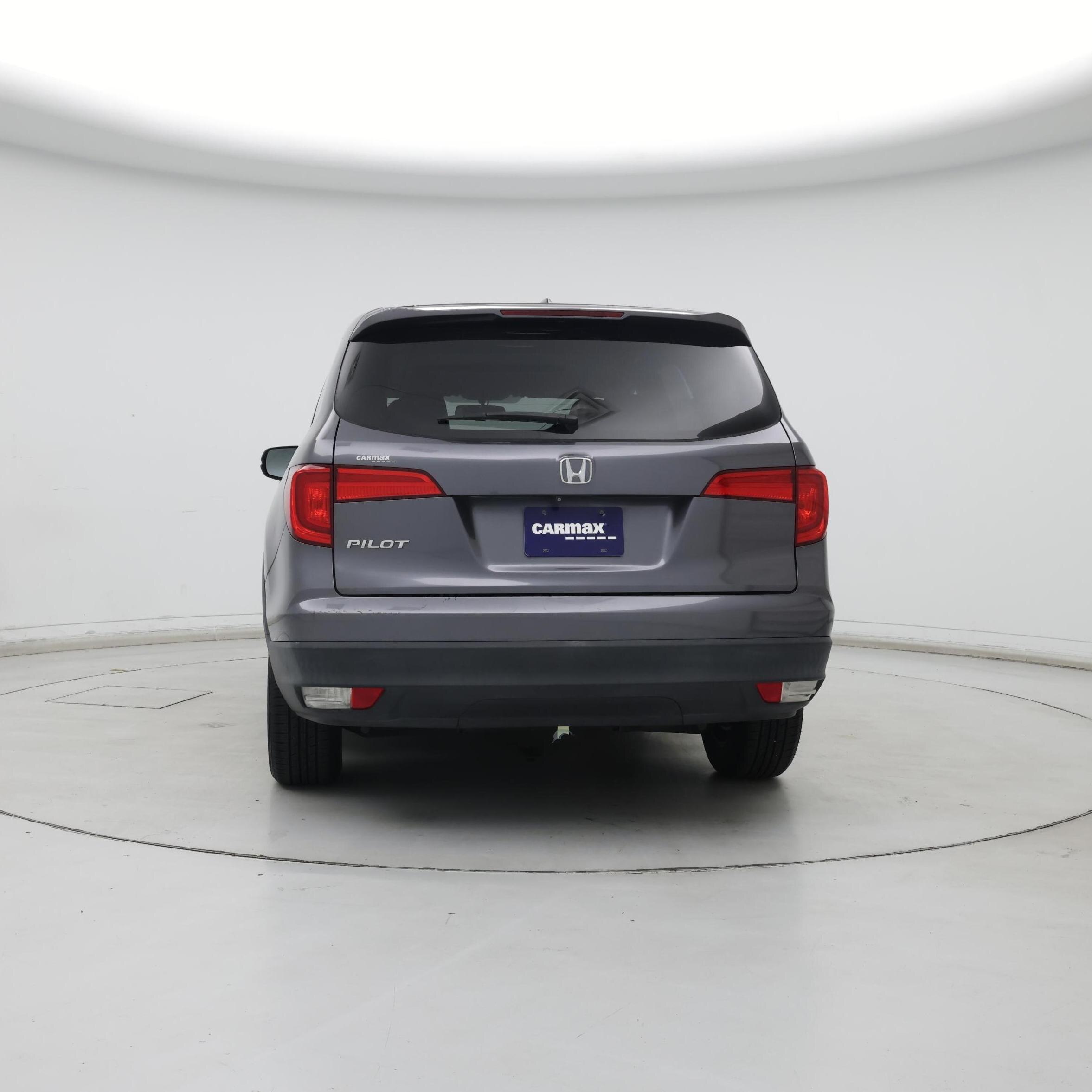 Thumbnail: 2017 Honda Pilot - 6