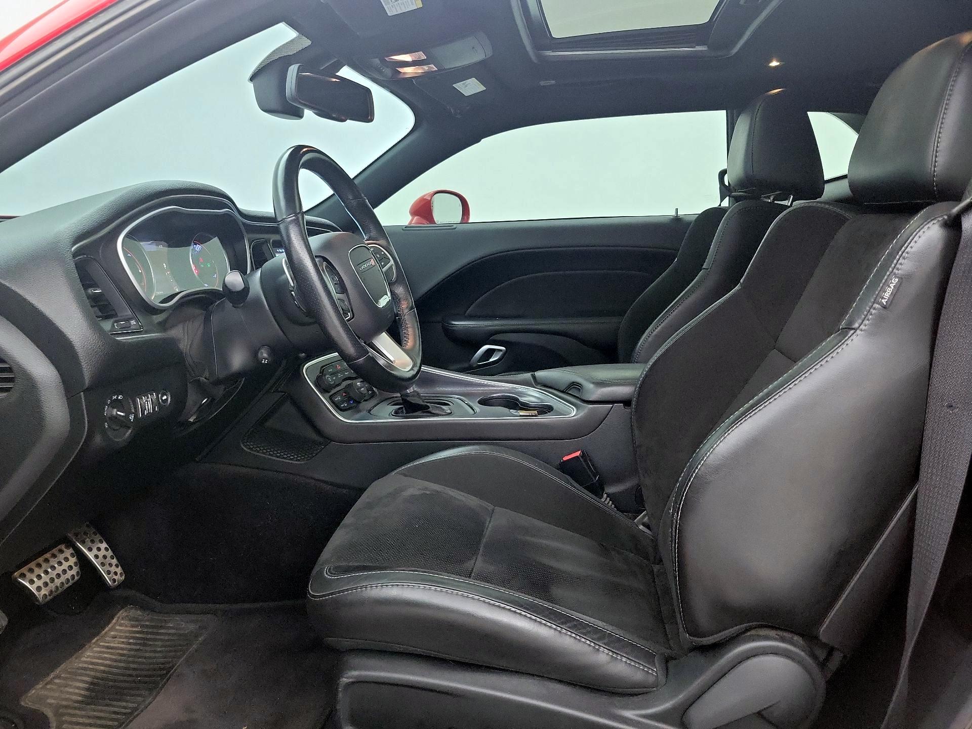 Thumbnail: 2018 Dodge Challenger - 11