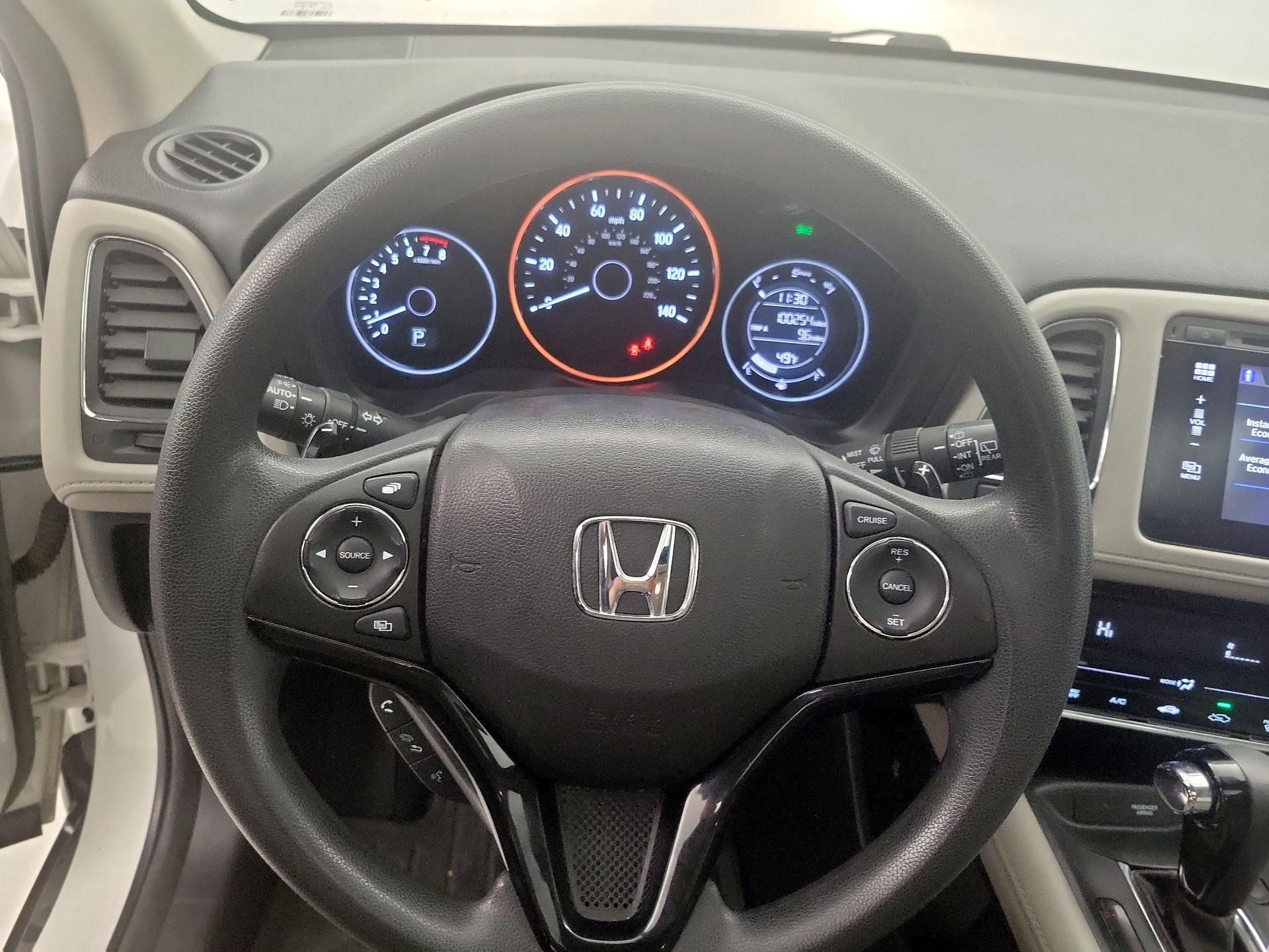 Thumbnail: 2016 Honda HR-V - 10