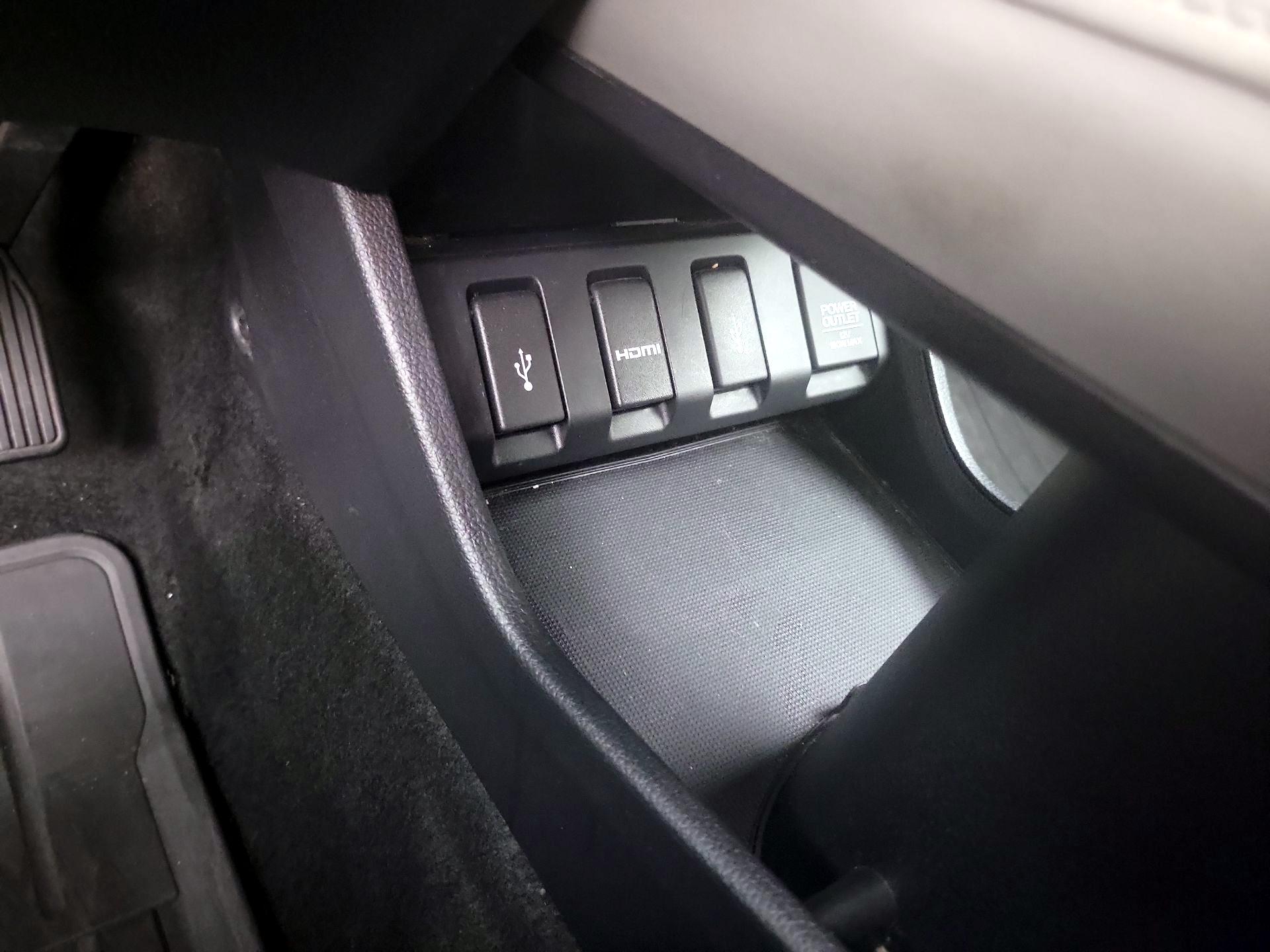Thumbnail: 2016 Honda HR-V - 18