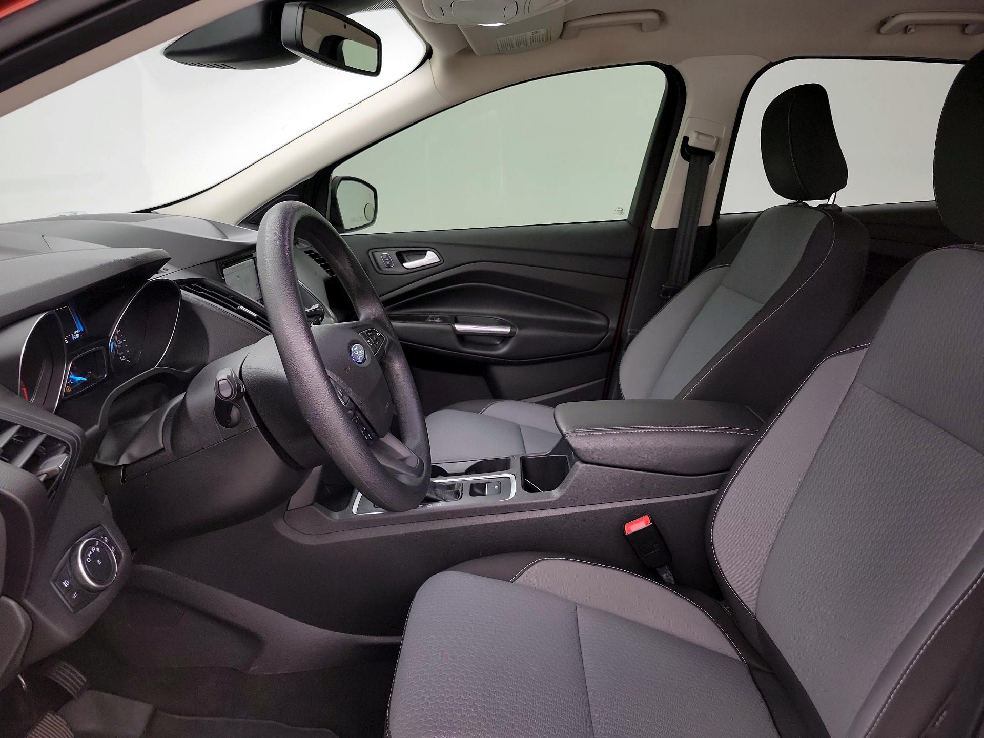 Thumbnail: 2019 Ford Escape - 11
