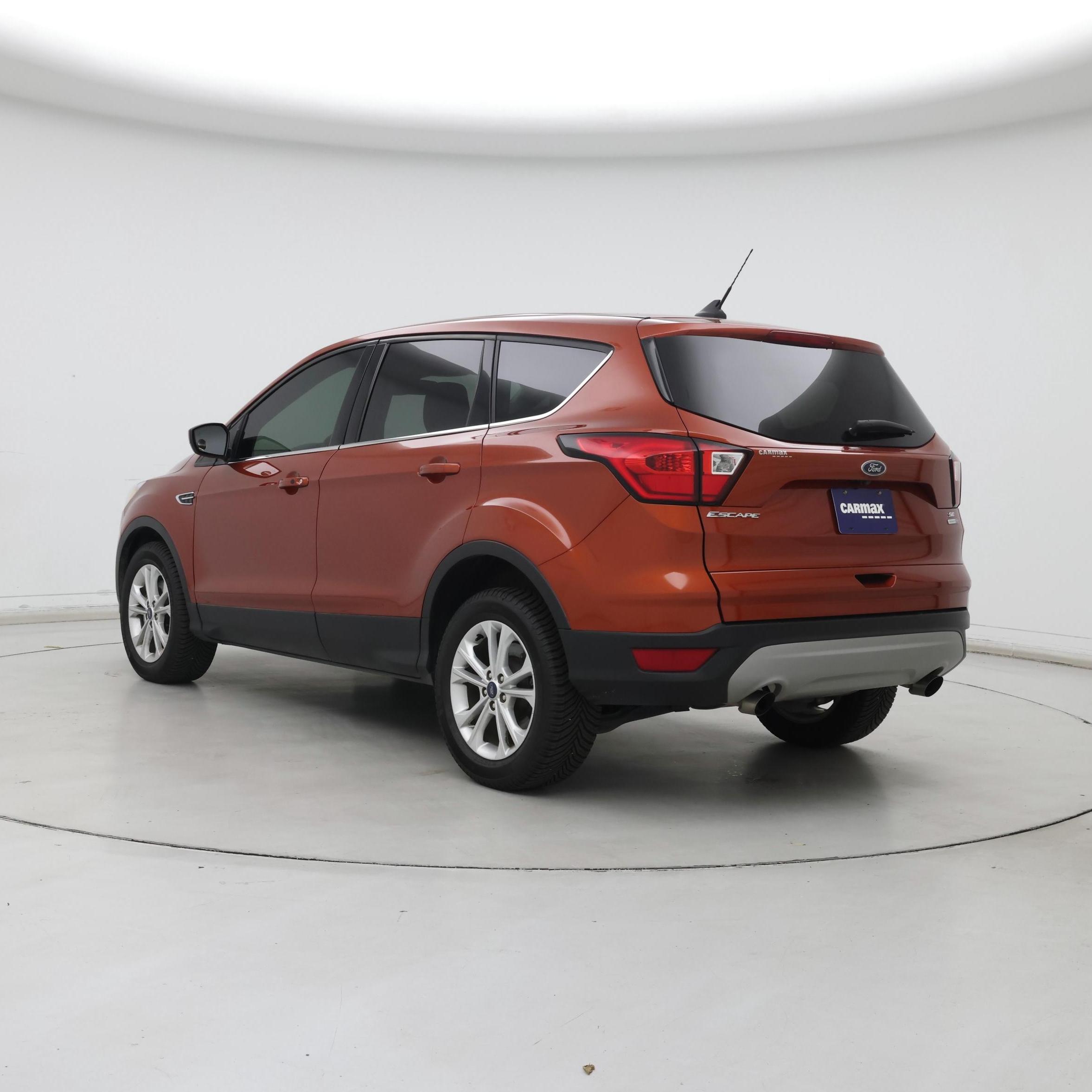 Thumbnail: 2019 Ford Escape - 2
