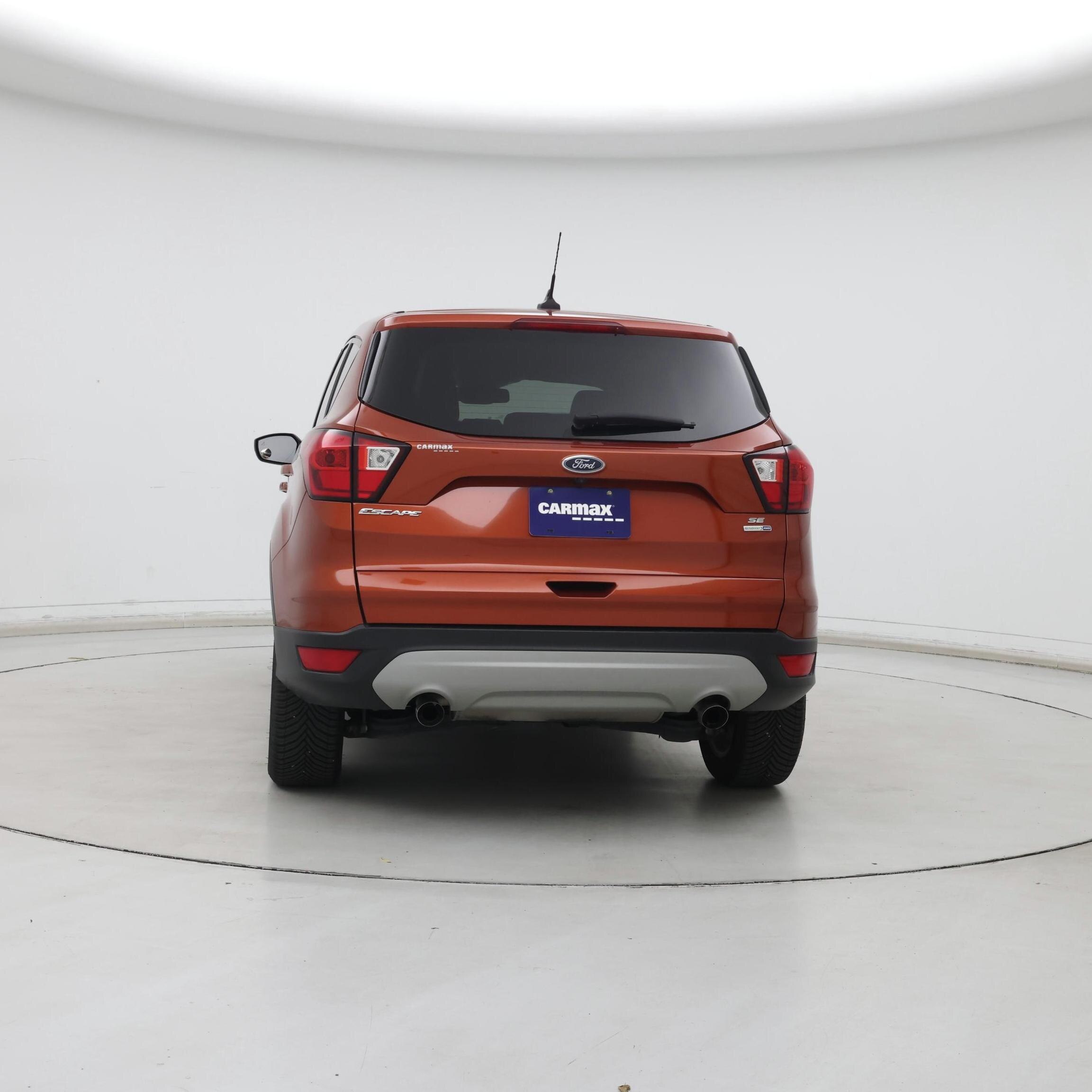 Thumbnail: 2019 Ford Escape - 6