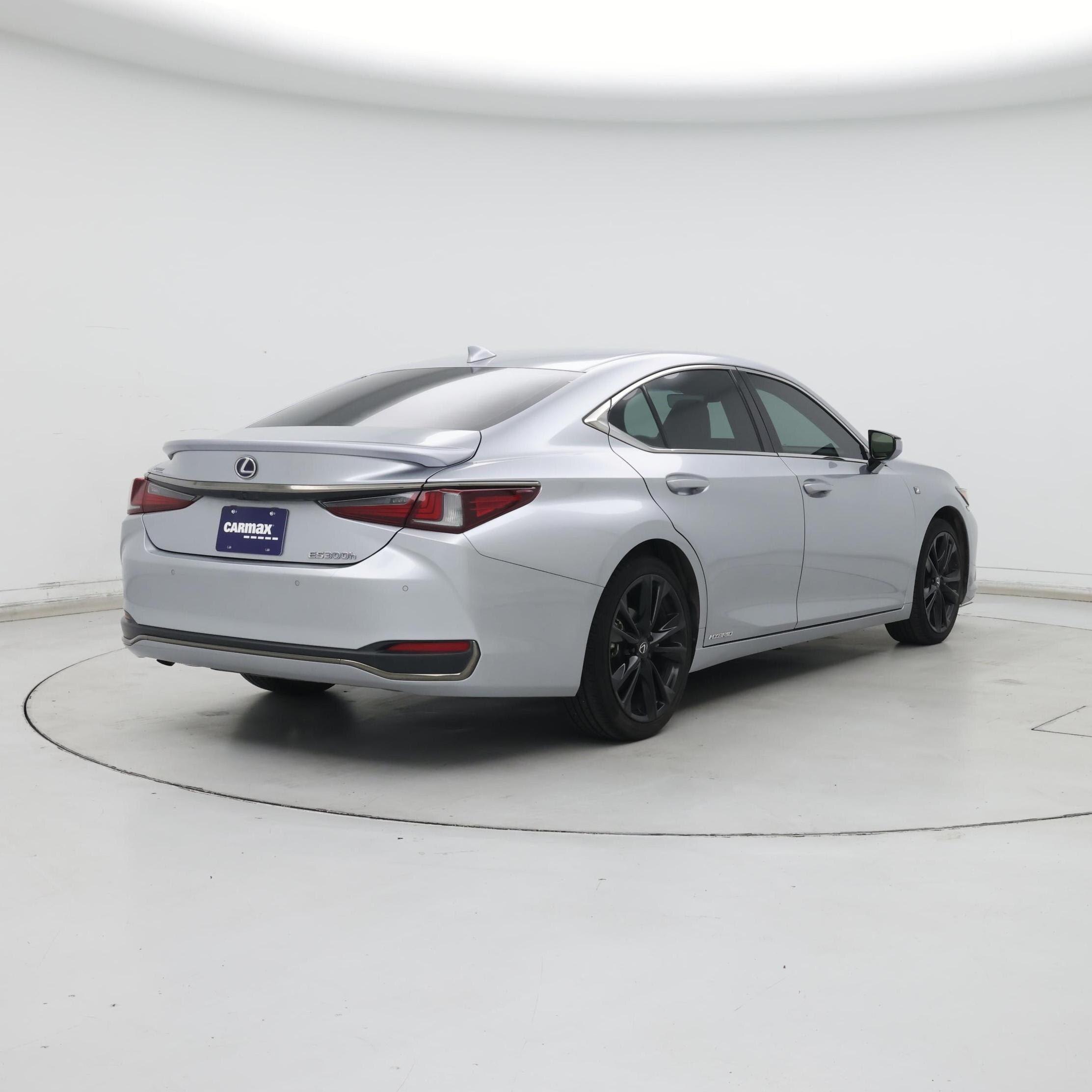 Thumbnail: 2022 Lexus ES - 8